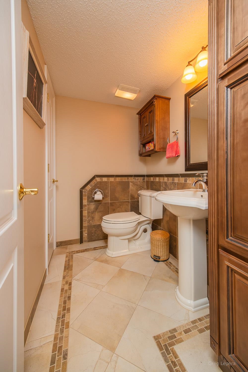 Image 10 of 57 For 8130 A1a S H18