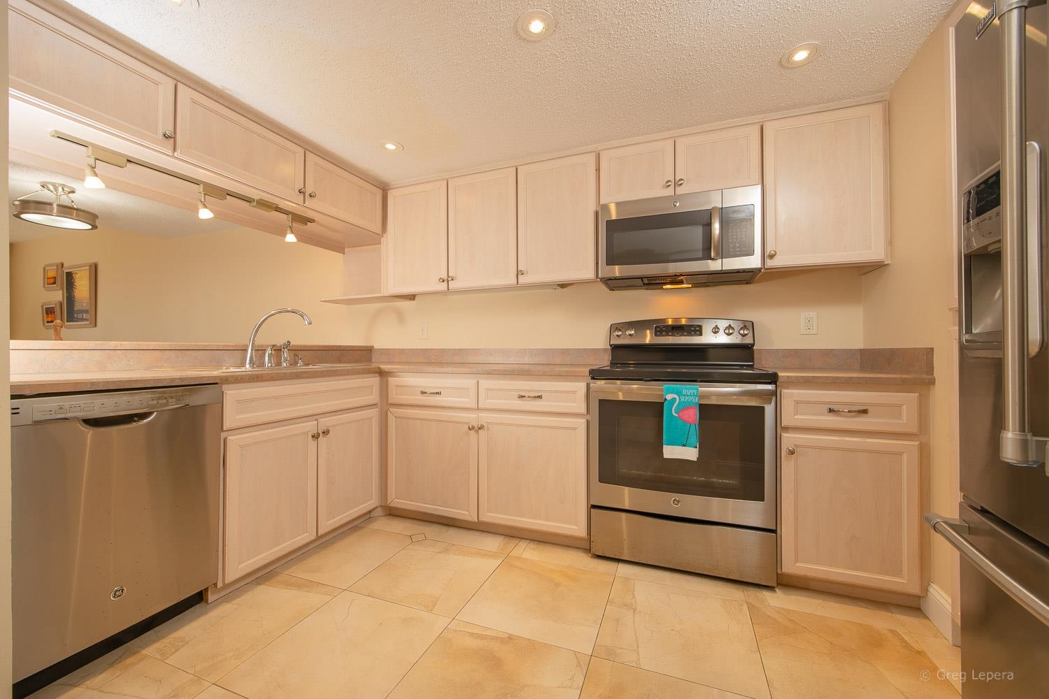 Image 11 of 57 For 8130 A1a S H18