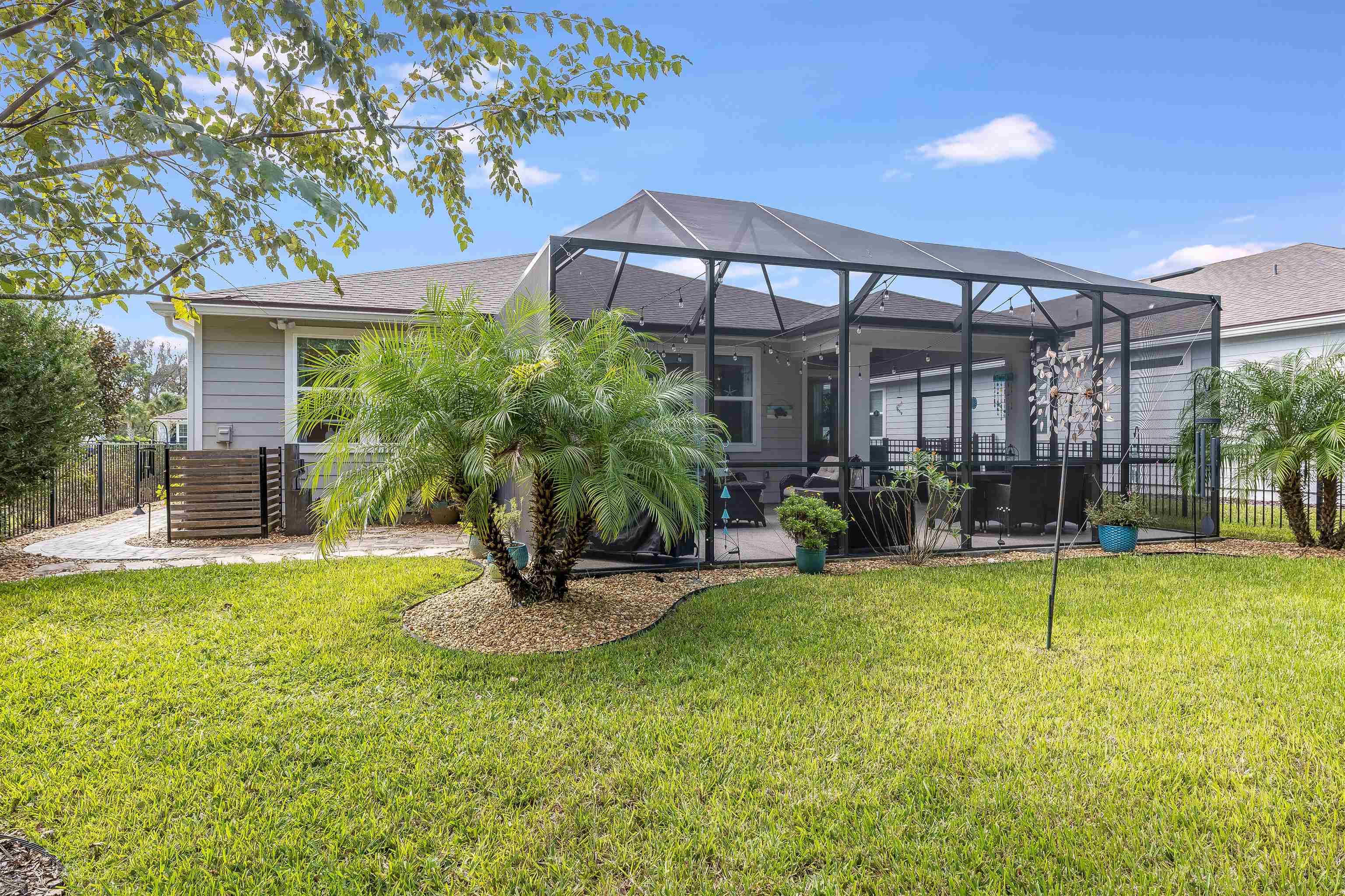 Image 29 of 41 For 760 La Mancha Dr