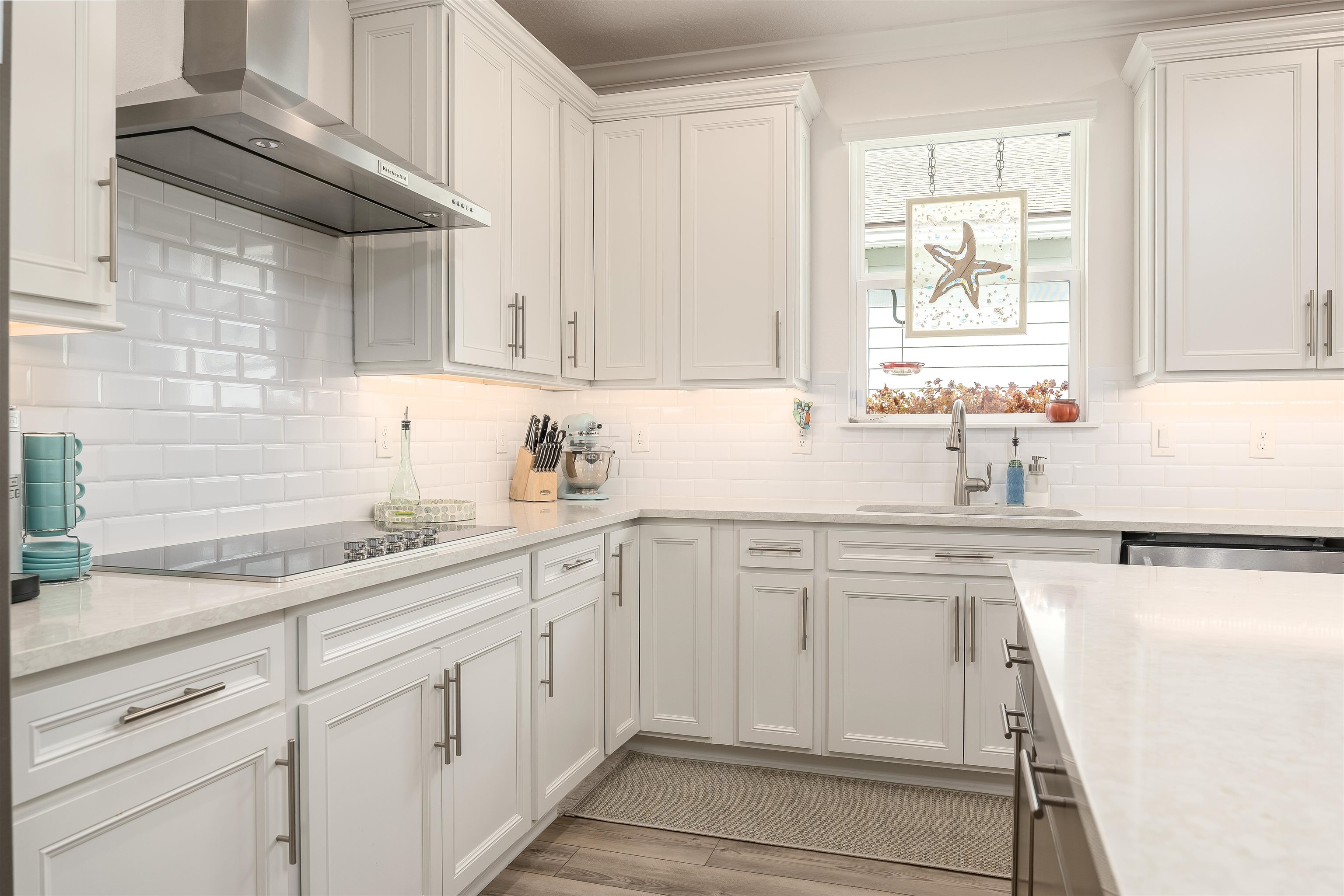 Image 7 of 41 For 760 La Mancha Dr