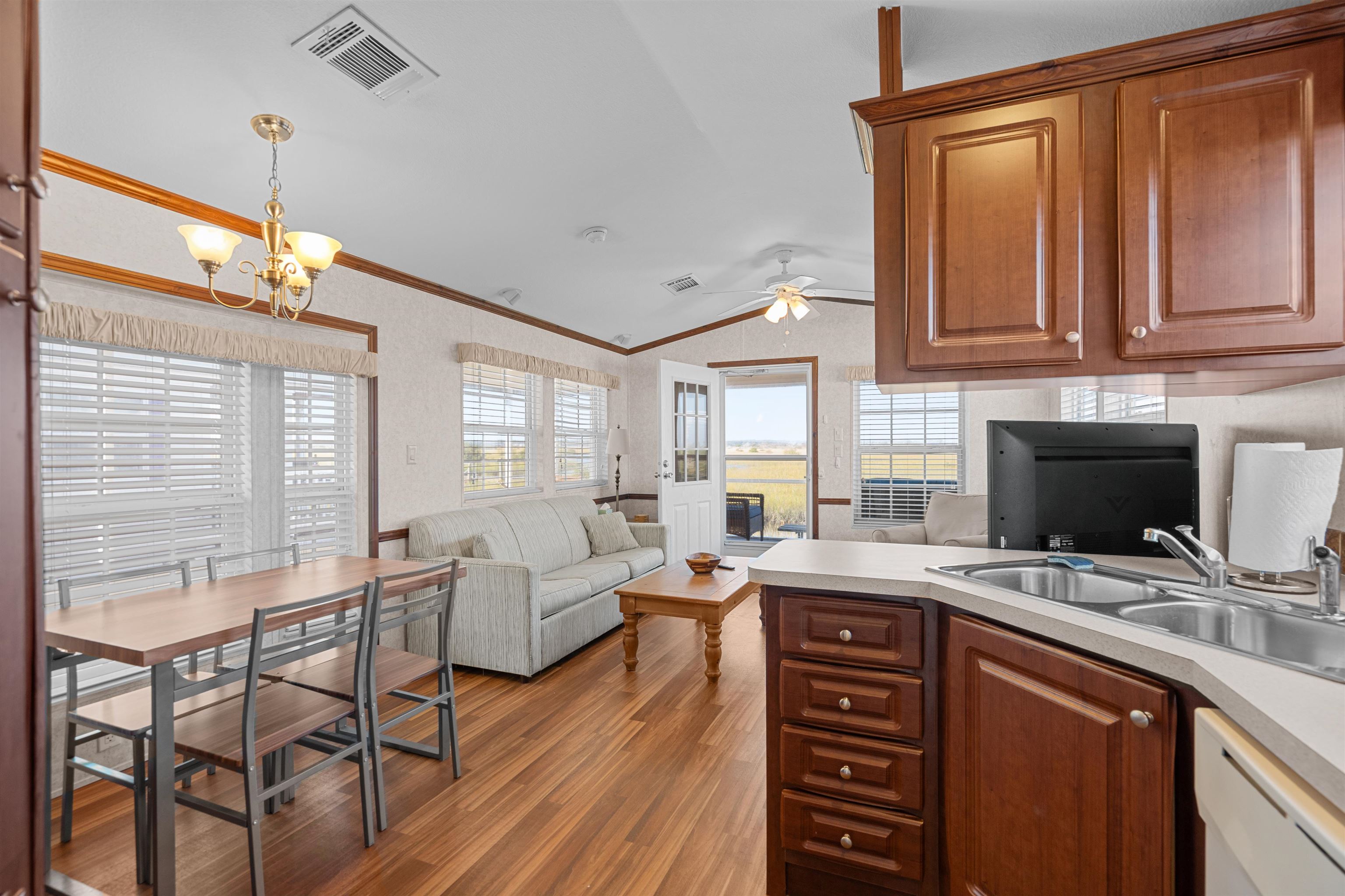 Image 28 of 32 For 4225 A1a S F140