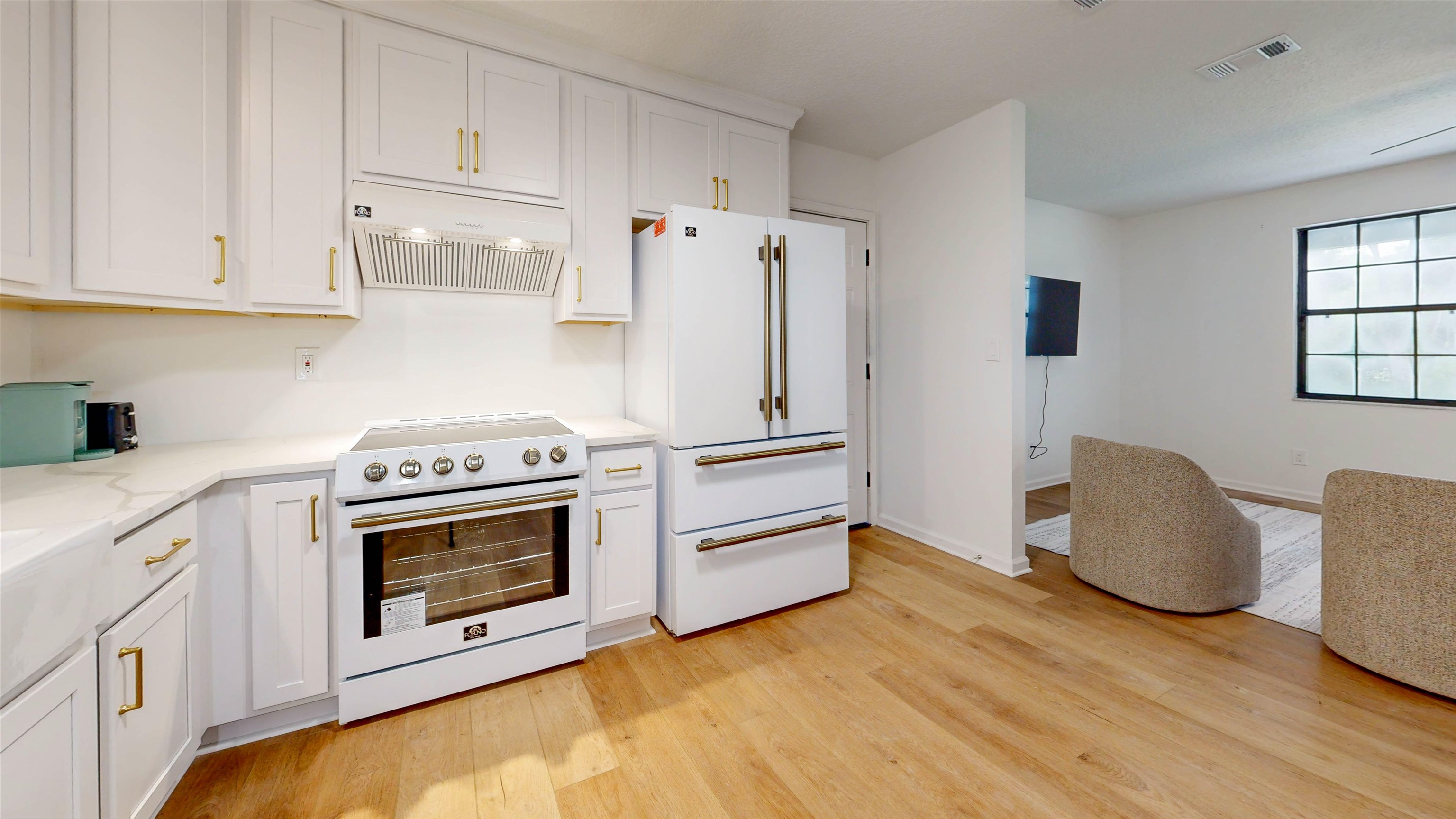 Image 12 of 49 For 10115 County Road 13