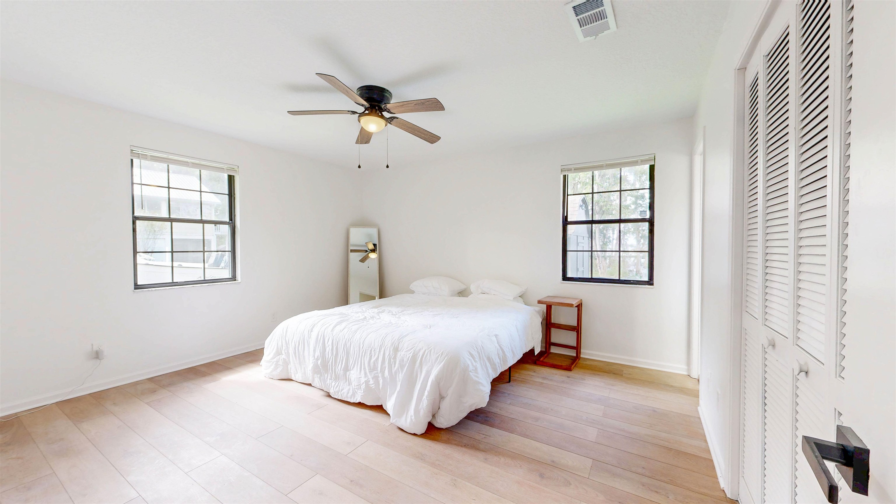 Image 26 of 49 For 10115 County Road 13