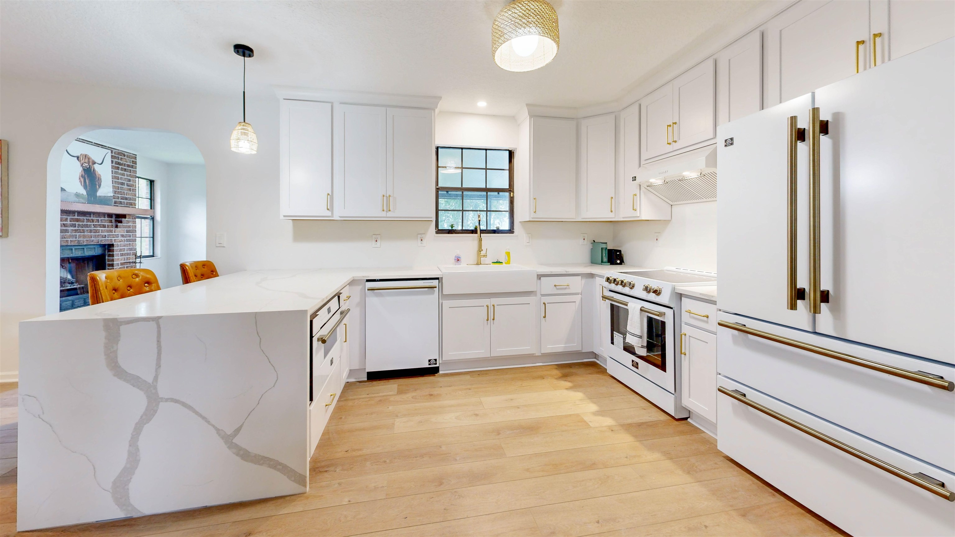 Image 9 of 49 For 10115 County Road 13