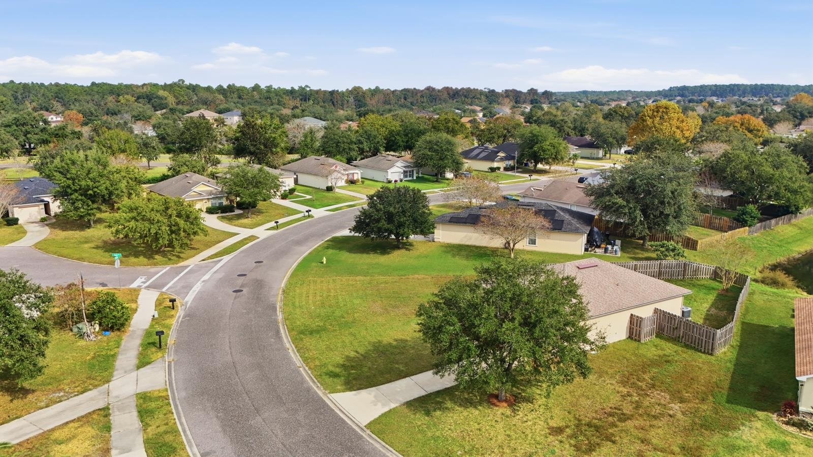 Image 37 of 40 For 907 Wynfield Cir