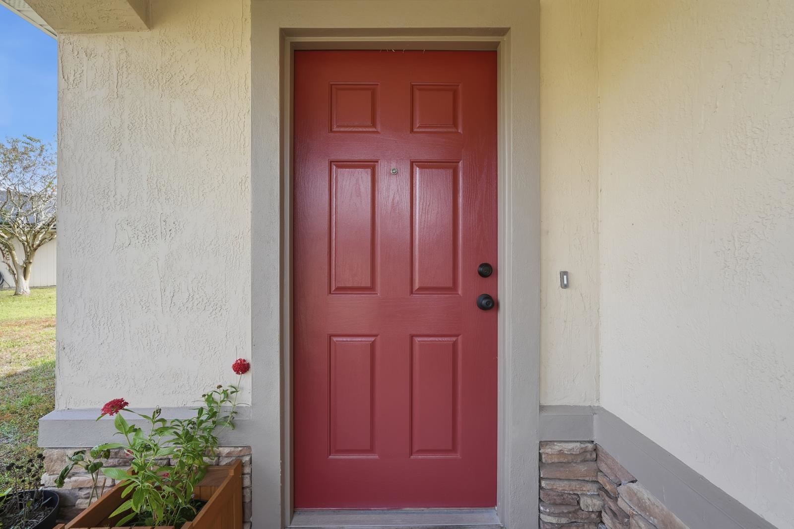 Image 8 of 40 For 907 Wynfield Cir