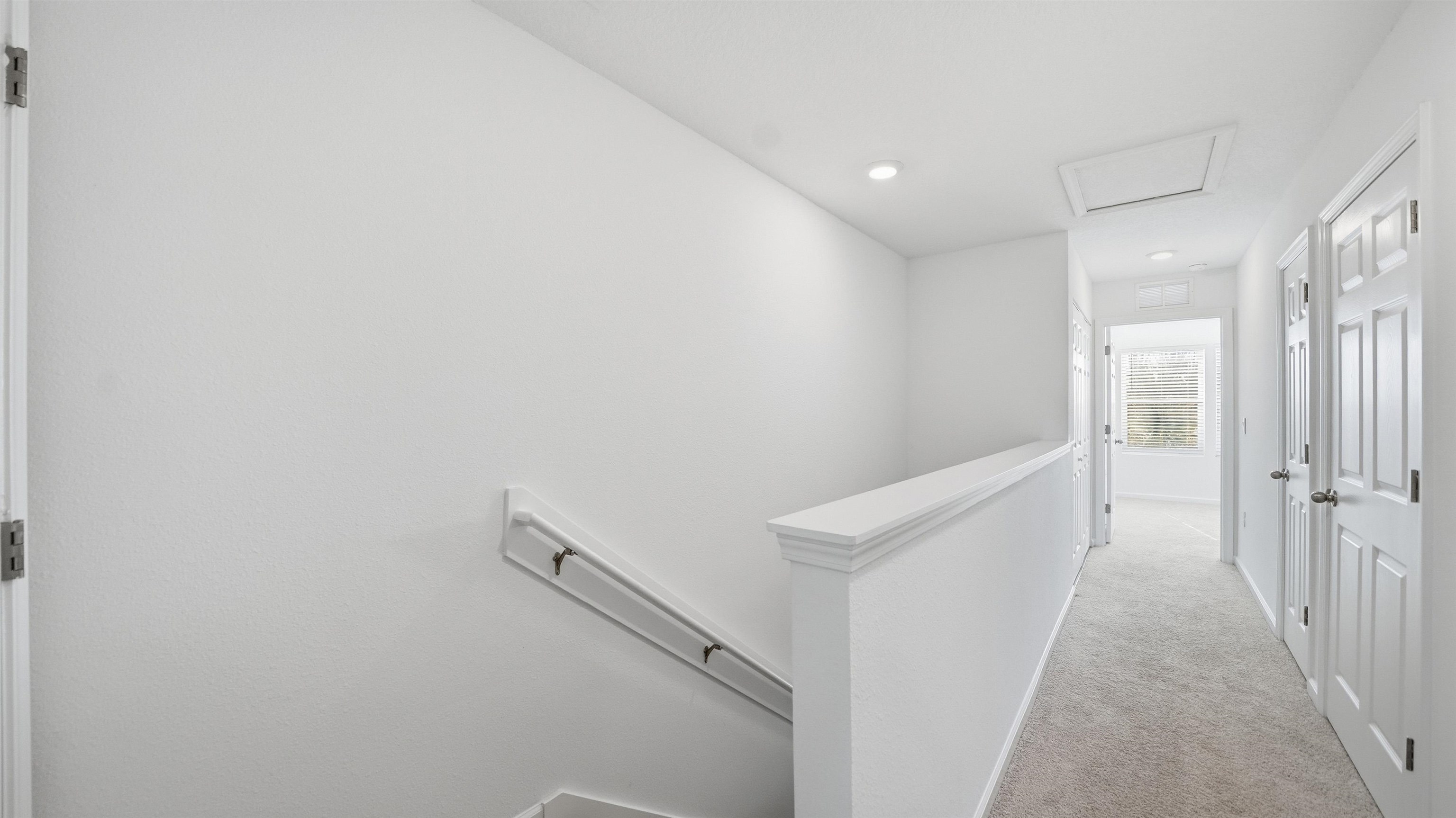 Image 19 of 39 For 180 Stonegate Ave