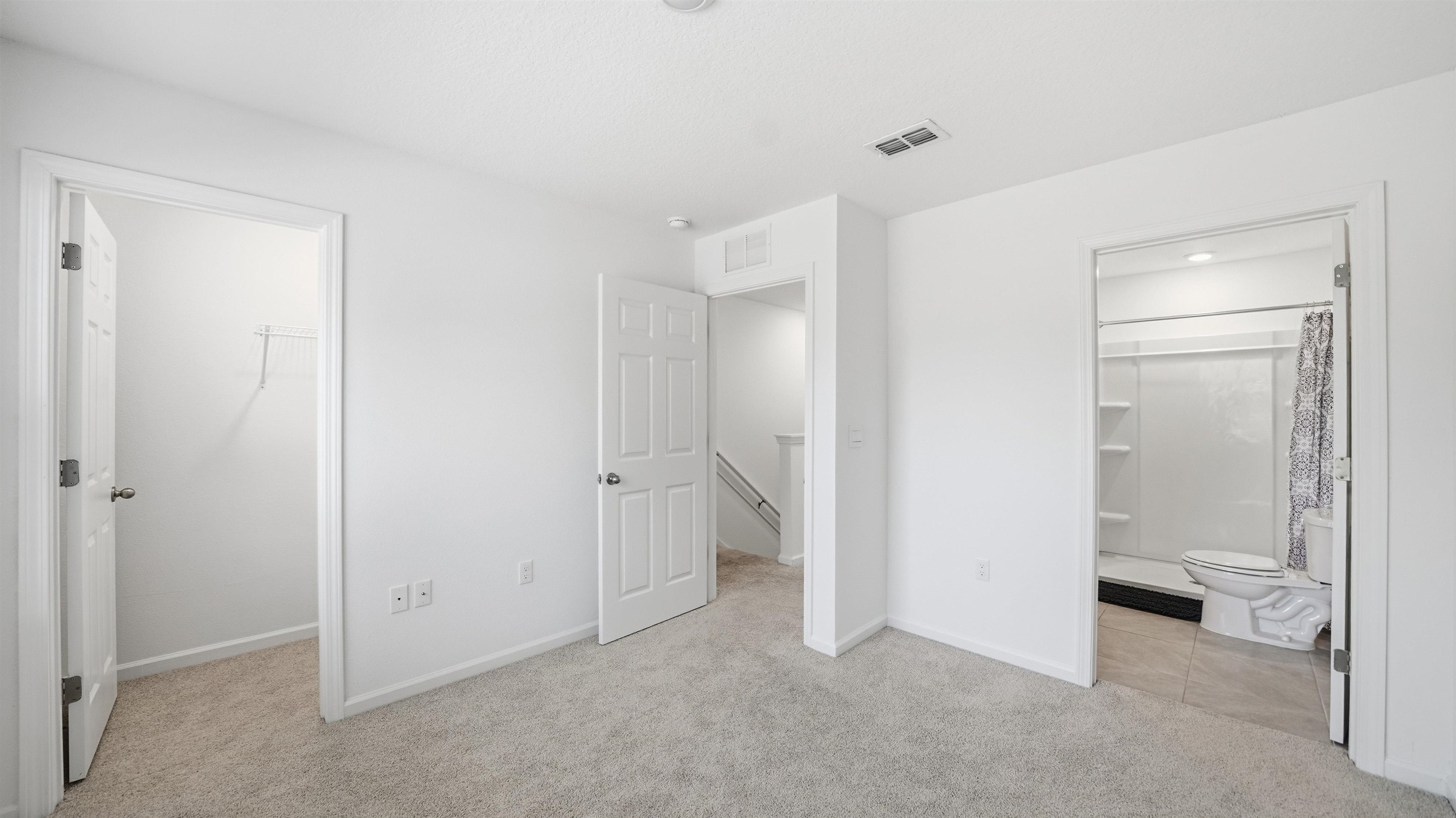 Image 28 of 39 For 180 Stonegate Ave