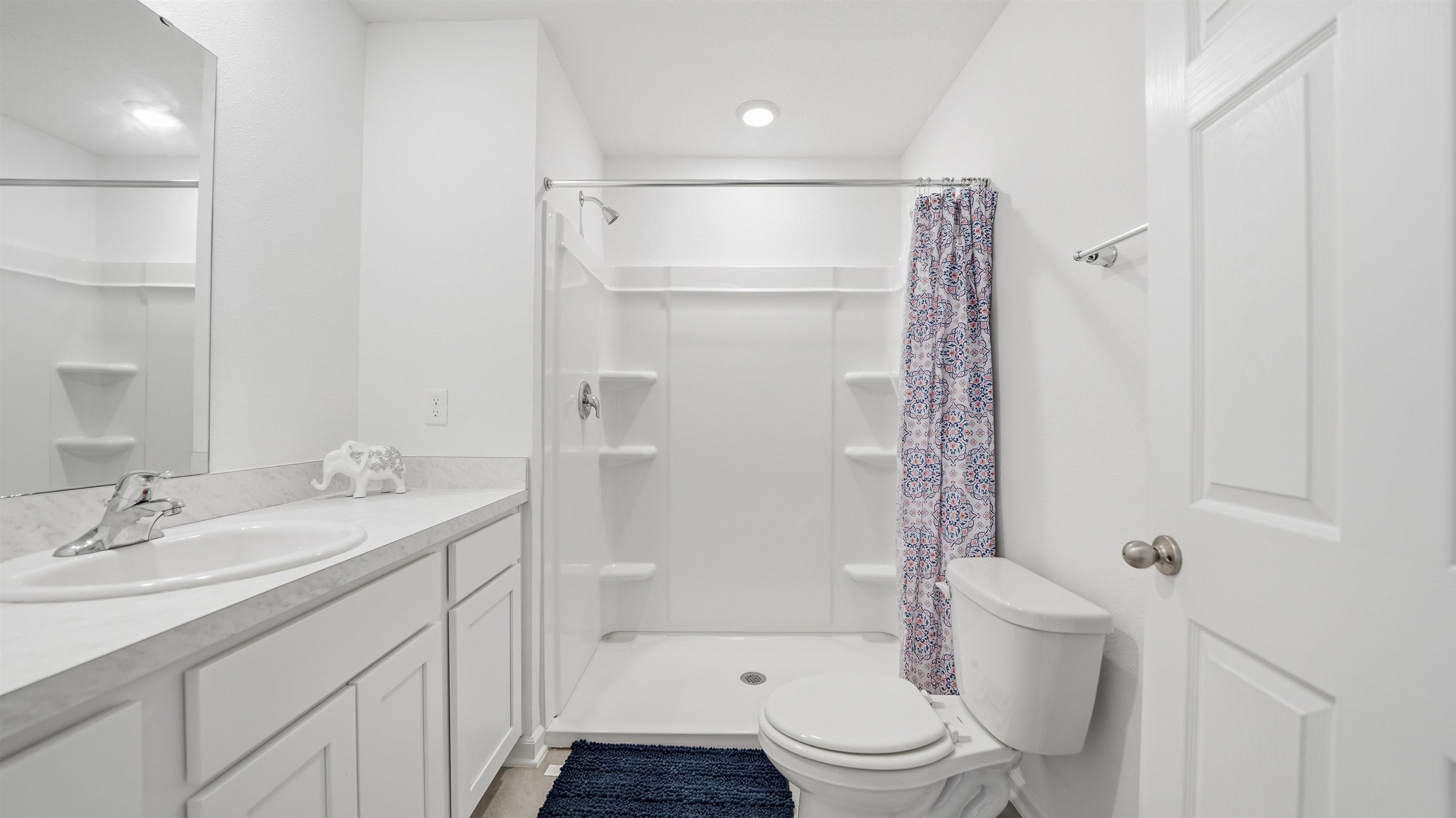 Image 29 of 39 For 180 Stonegate Ave