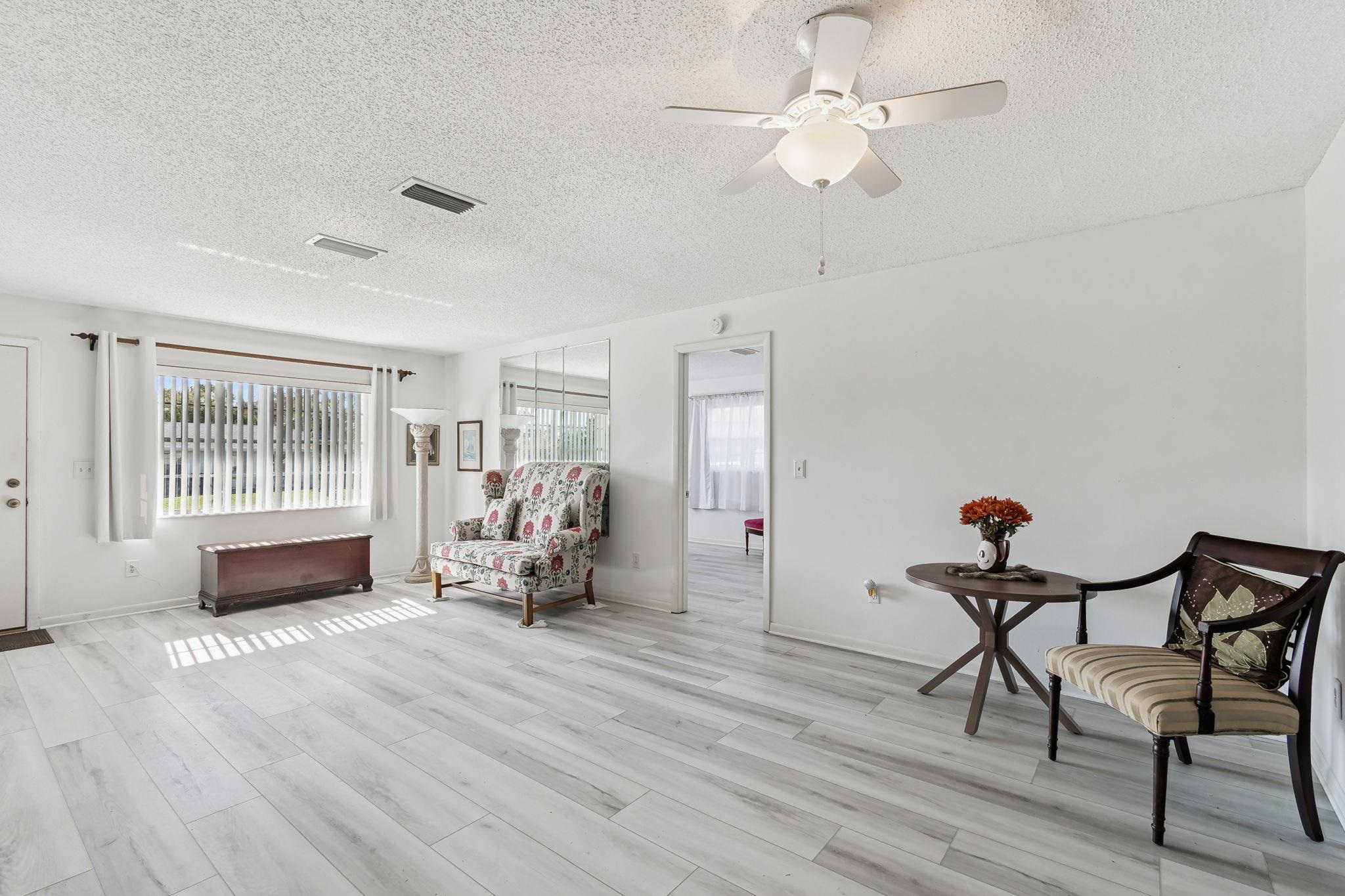 Image 15 of 91 For 398 Madruga Ave