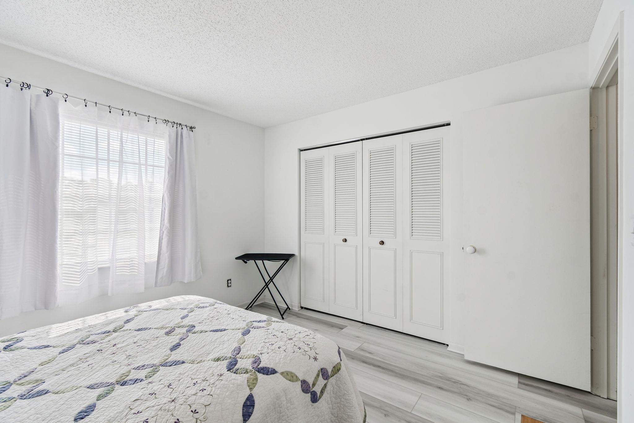 Image 43 of 91 For 398 Madruga Ave