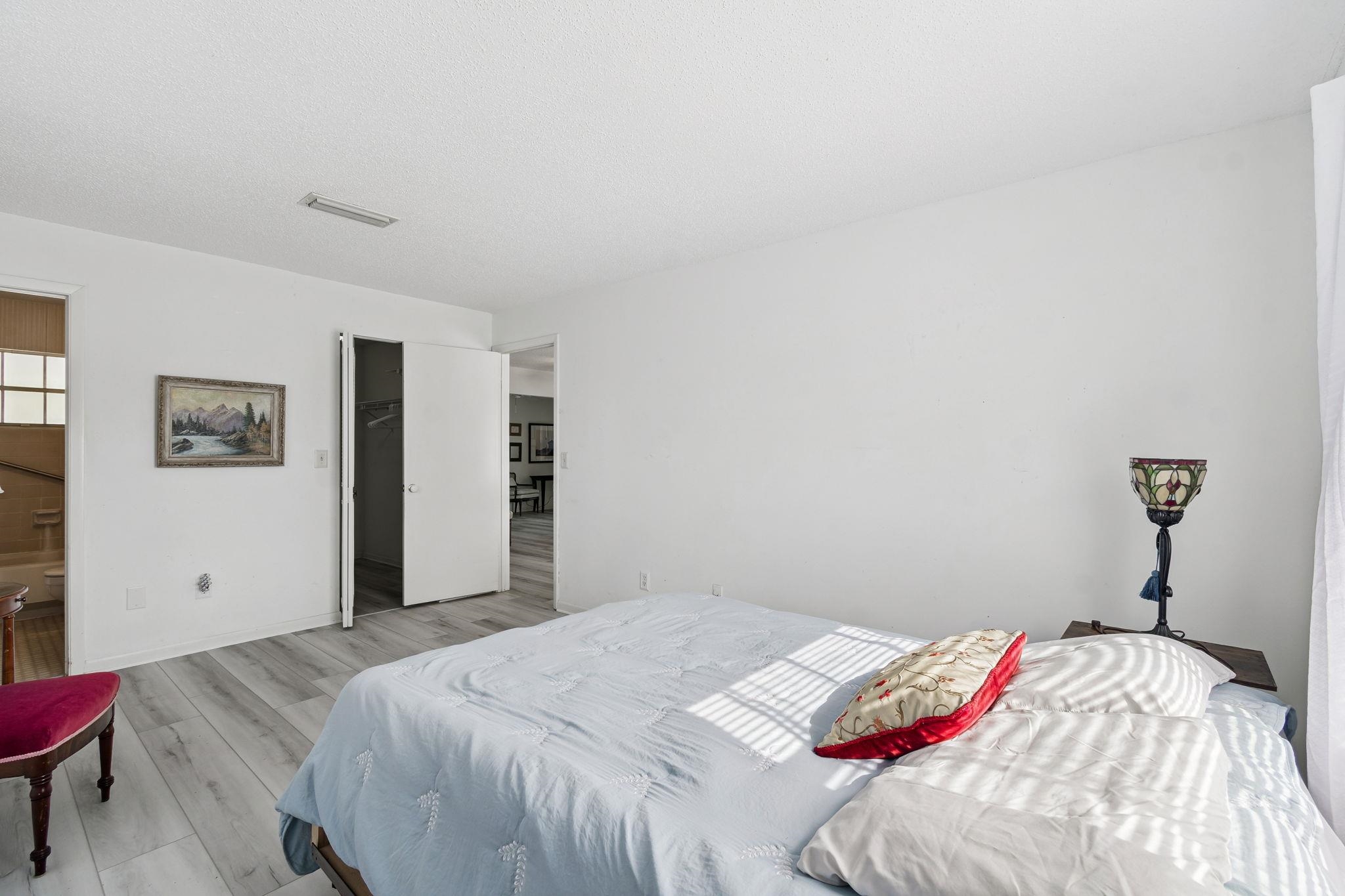 Image 50 of 91 For 398 Madruga Ave