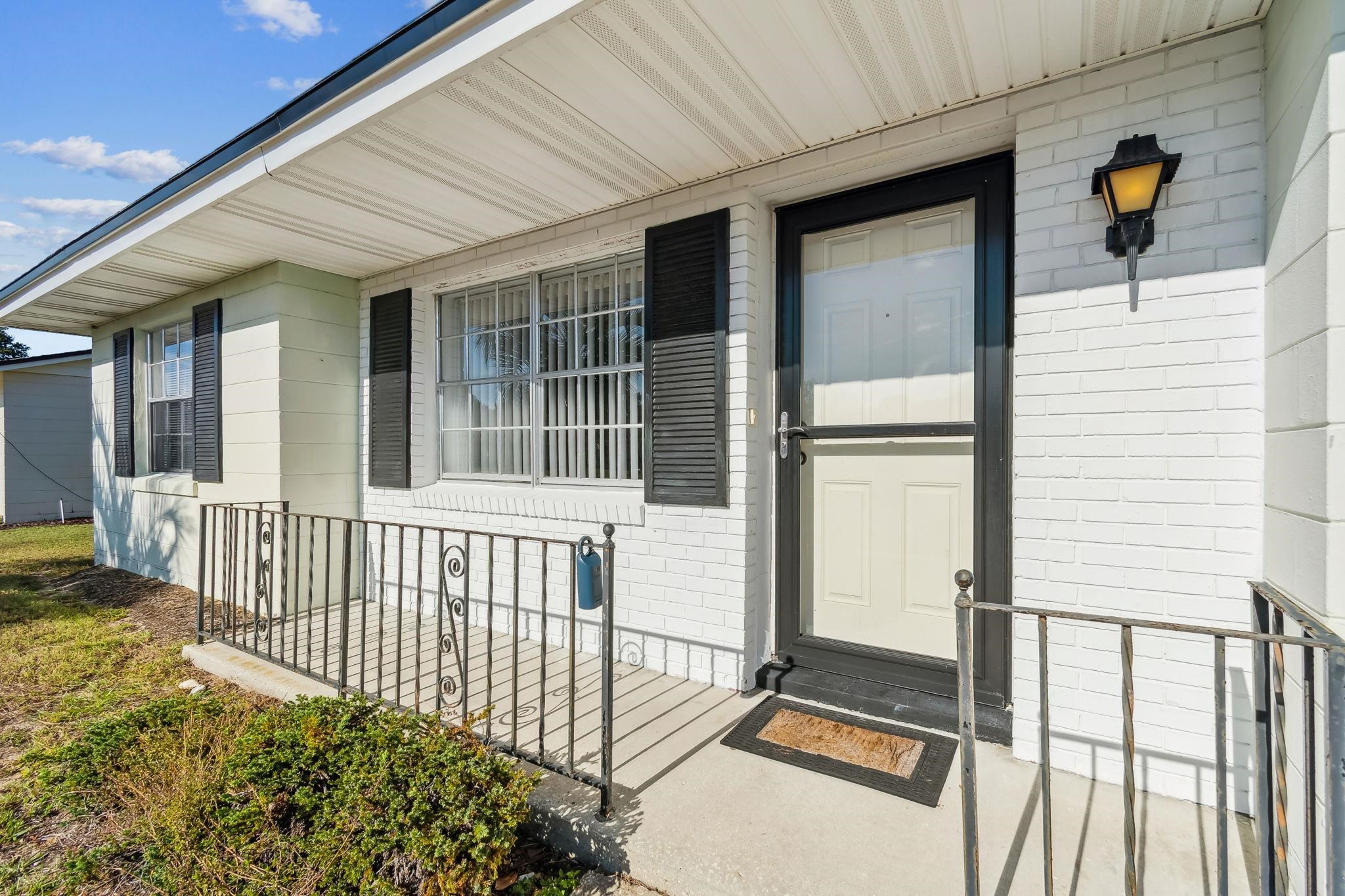 Image 6 of 91 For 398 Madruga Ave