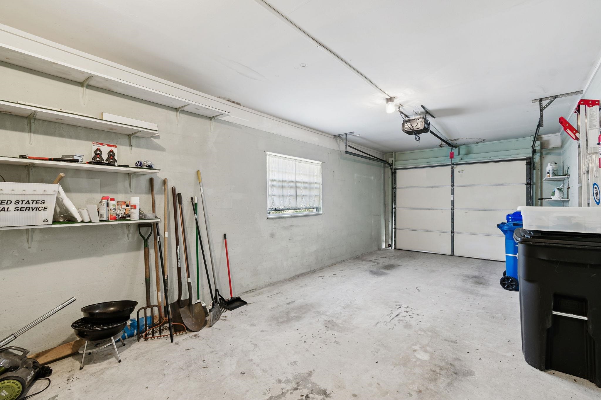 Image 63 of 91 For 398 Madruga Ave