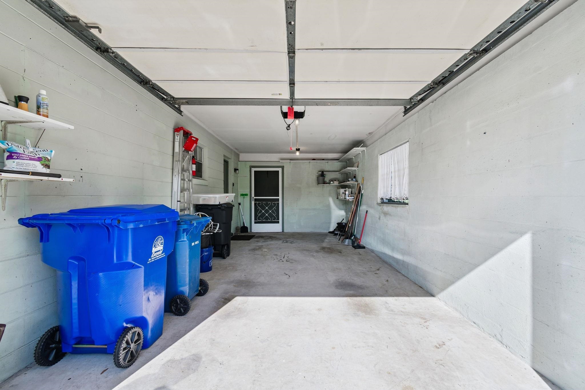 Image 65 of 91 For 398 Madruga Ave