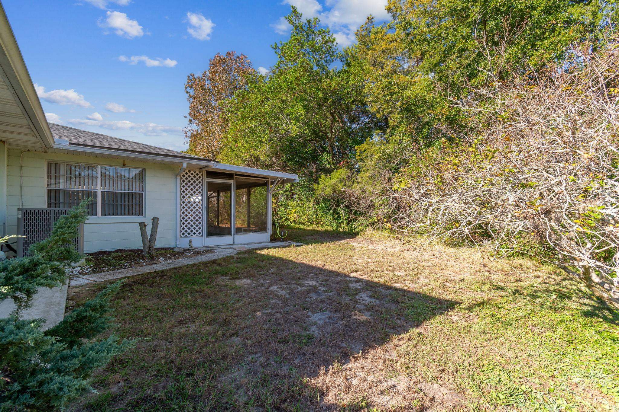 Image 75 of 91 For 398 Madruga Ave