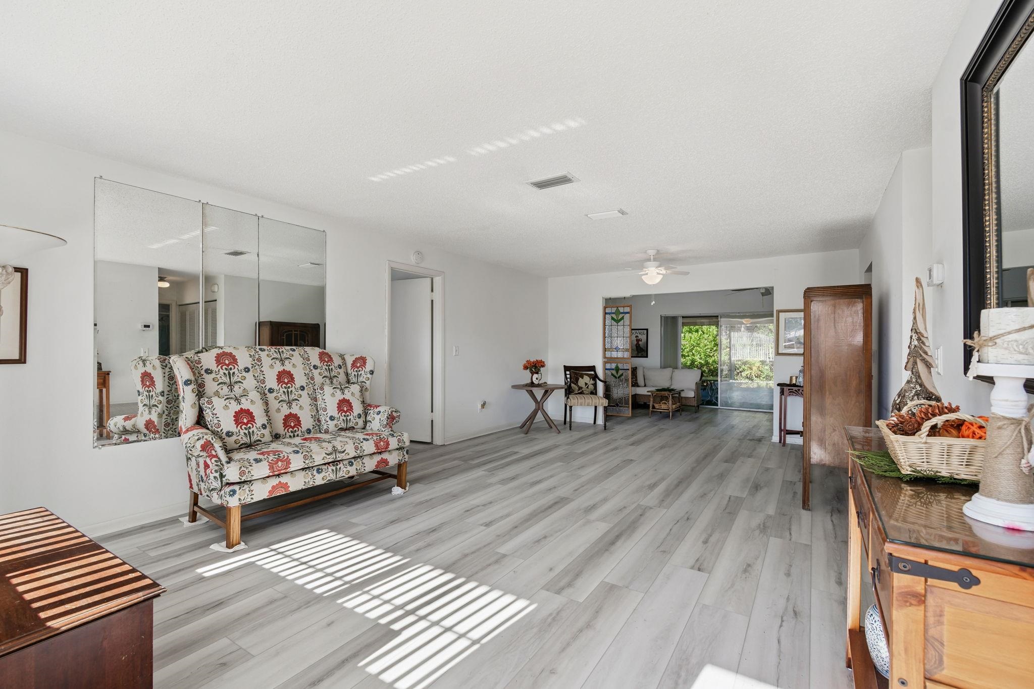 Image 9 of 91 For 398 Madruga Ave