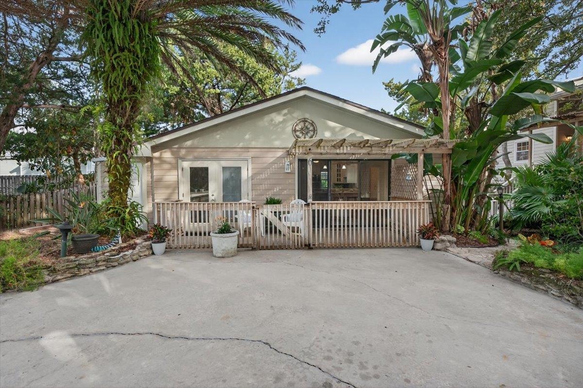 Image 35 of 73 For 6 Manatee Ct