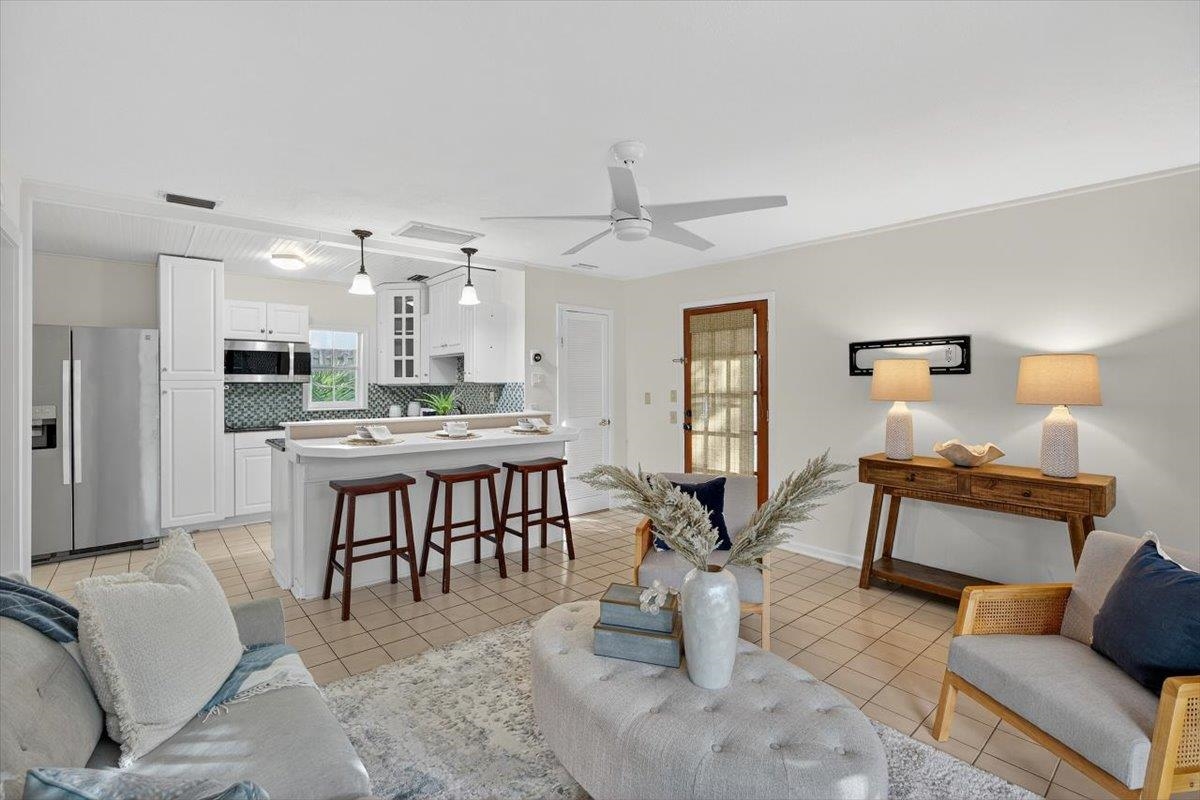 Image 39 of 73 For 6 Manatee Ct