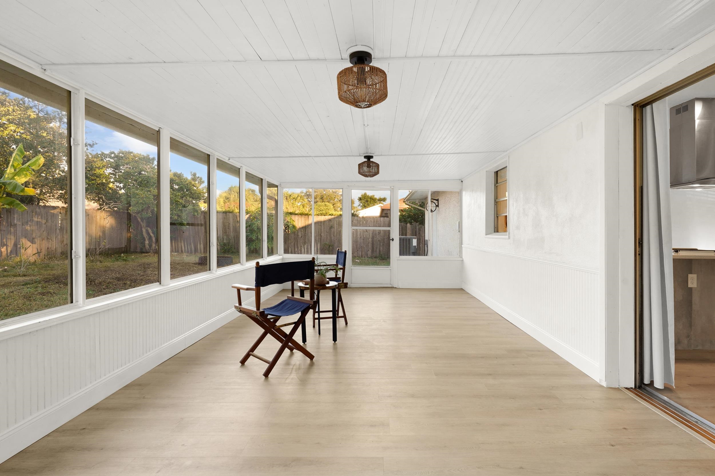 Image 27 of 37 For 42 Sailfish Dr