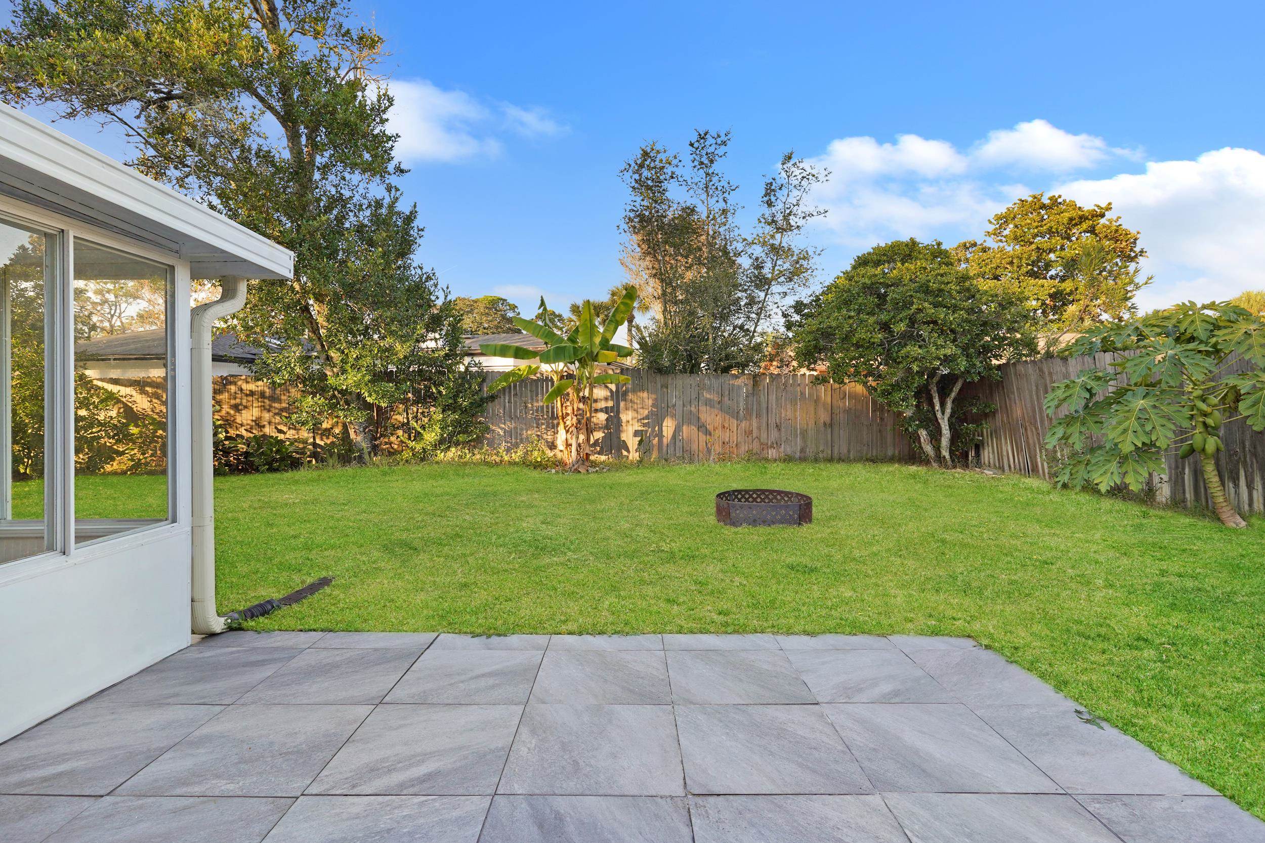 Image 30 of 37 For 42 Sailfish Dr