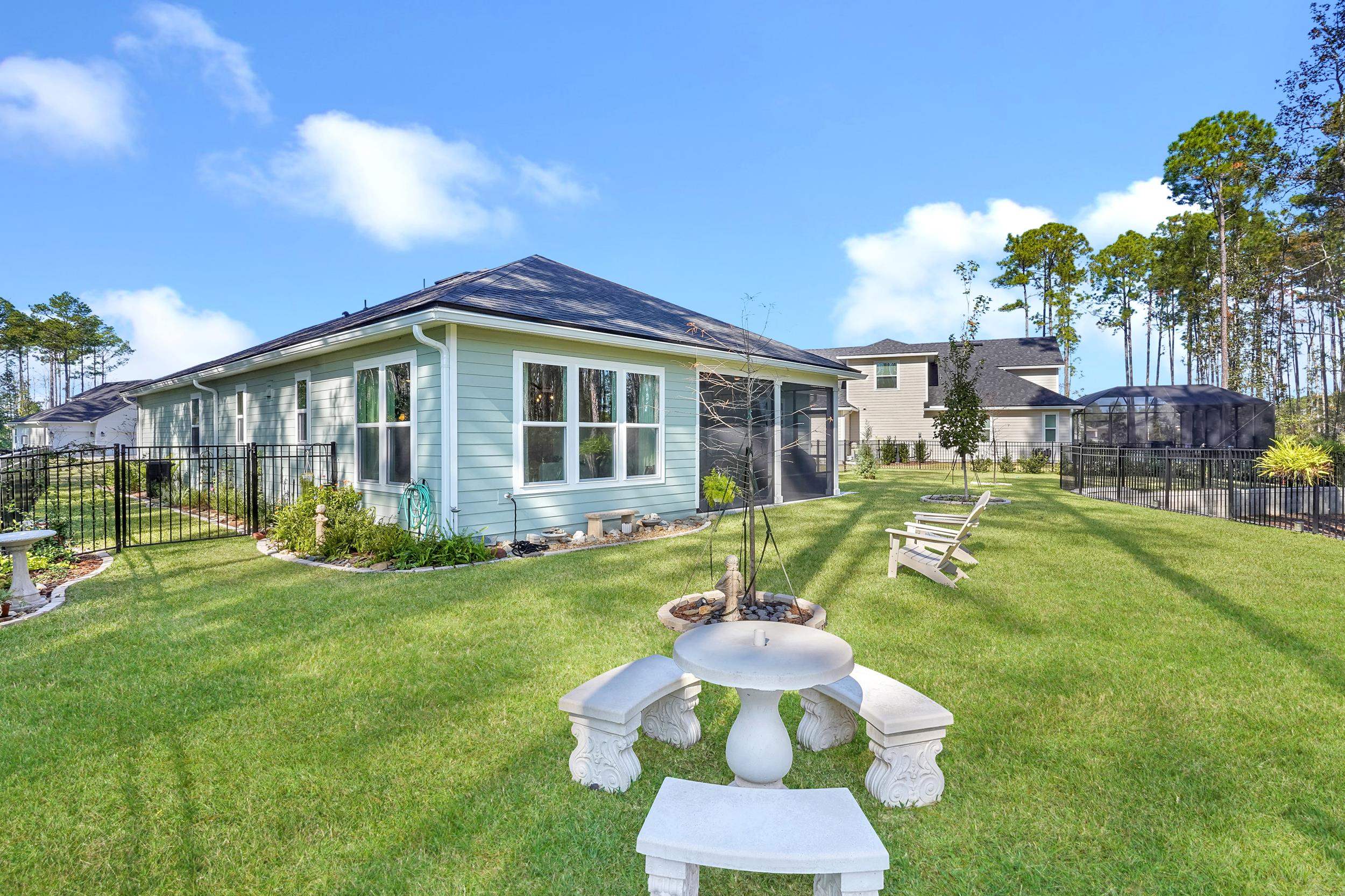 Image 33 of 50 For 87 Canterwood Pl