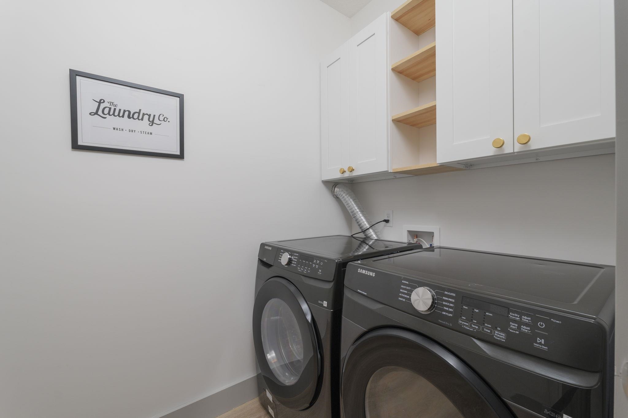 Image 15 of 43 For 160 Blanco St