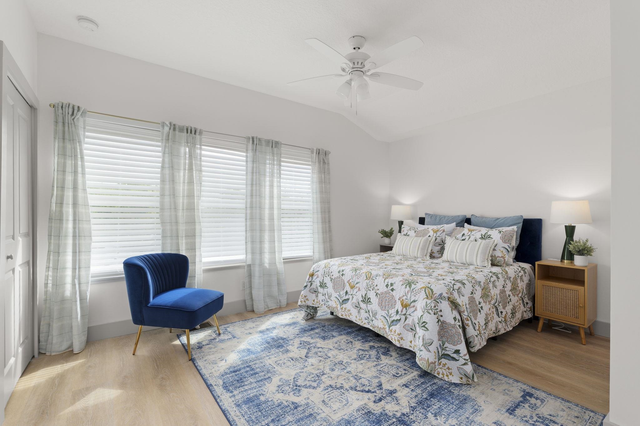 Image 31 of 43 For 160 Blanco St