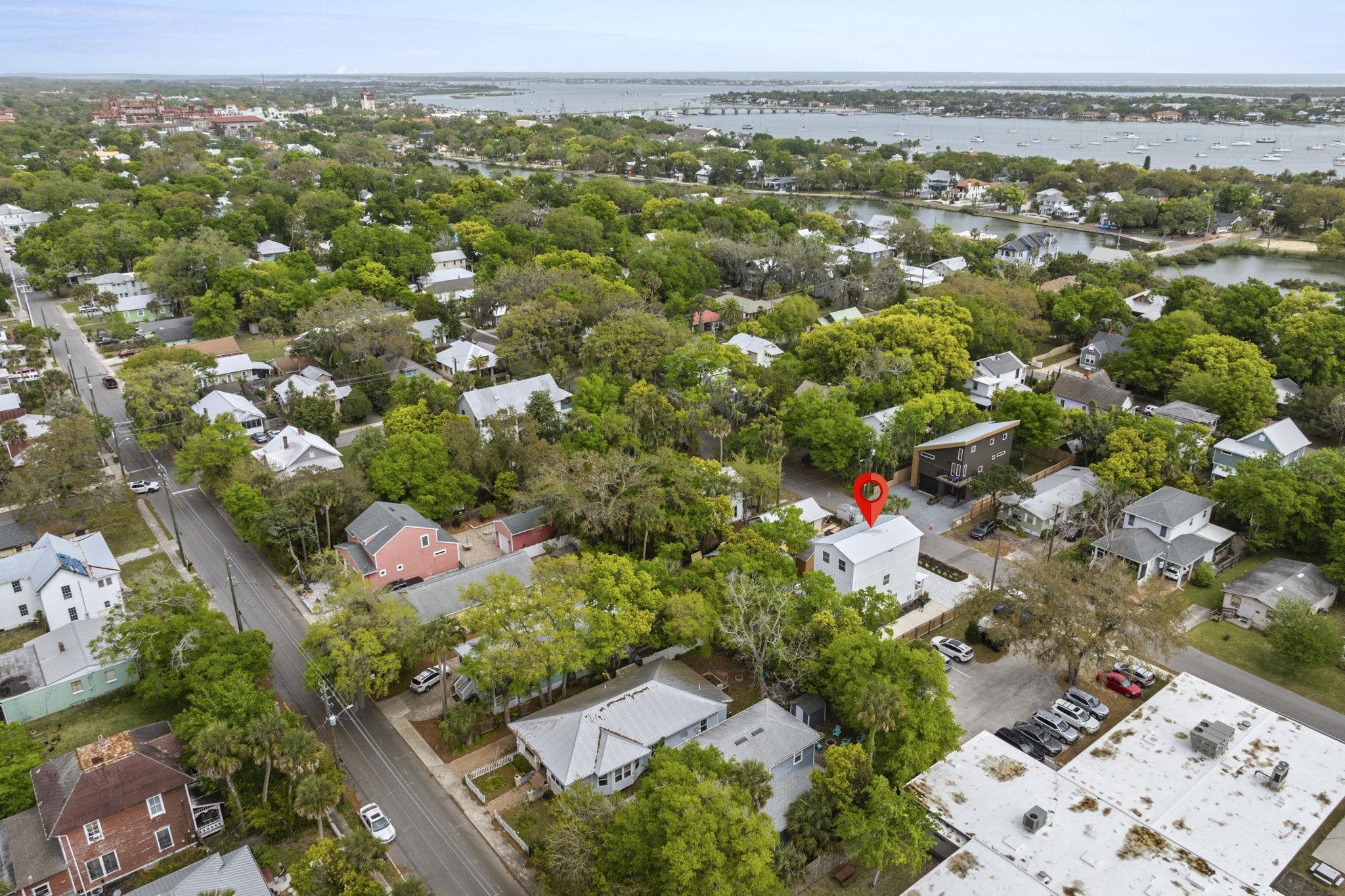 Image 41 of 43 For 160 Blanco St