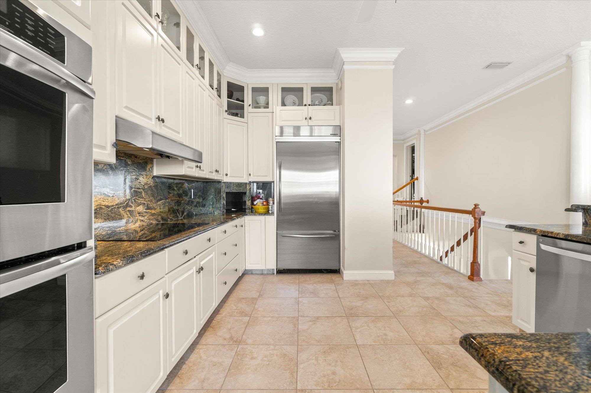 Image 11 of 72 For 5042 Atlantic Vw