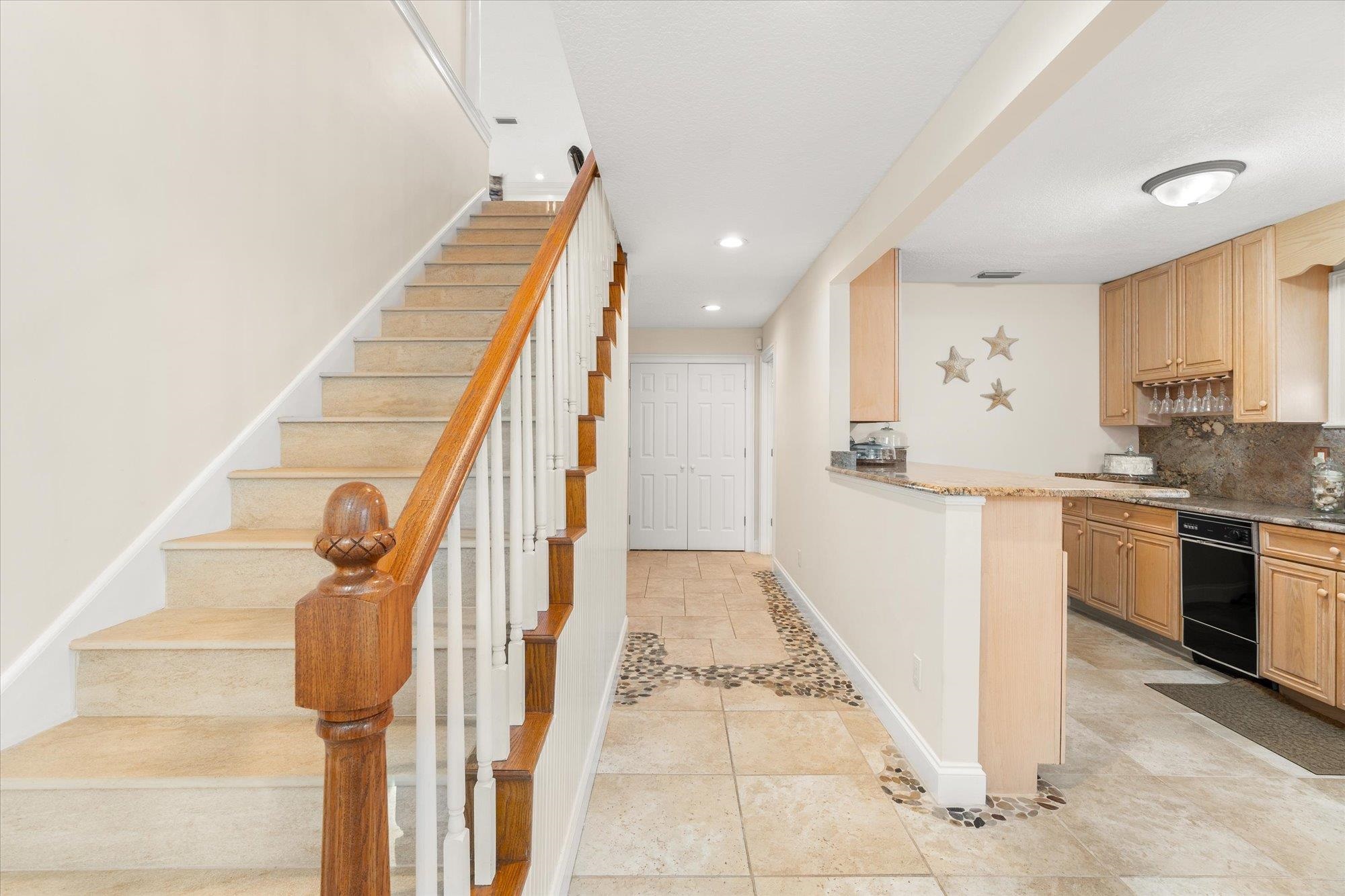 Image 40 of 72 For 5042 Atlantic Vw