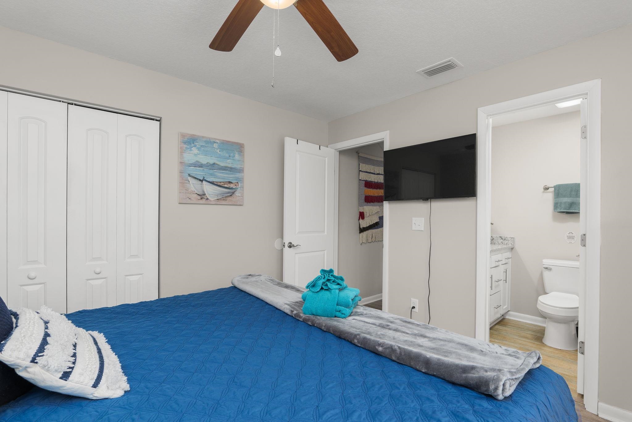 Image 15 of 50 For 16 Ewing St  