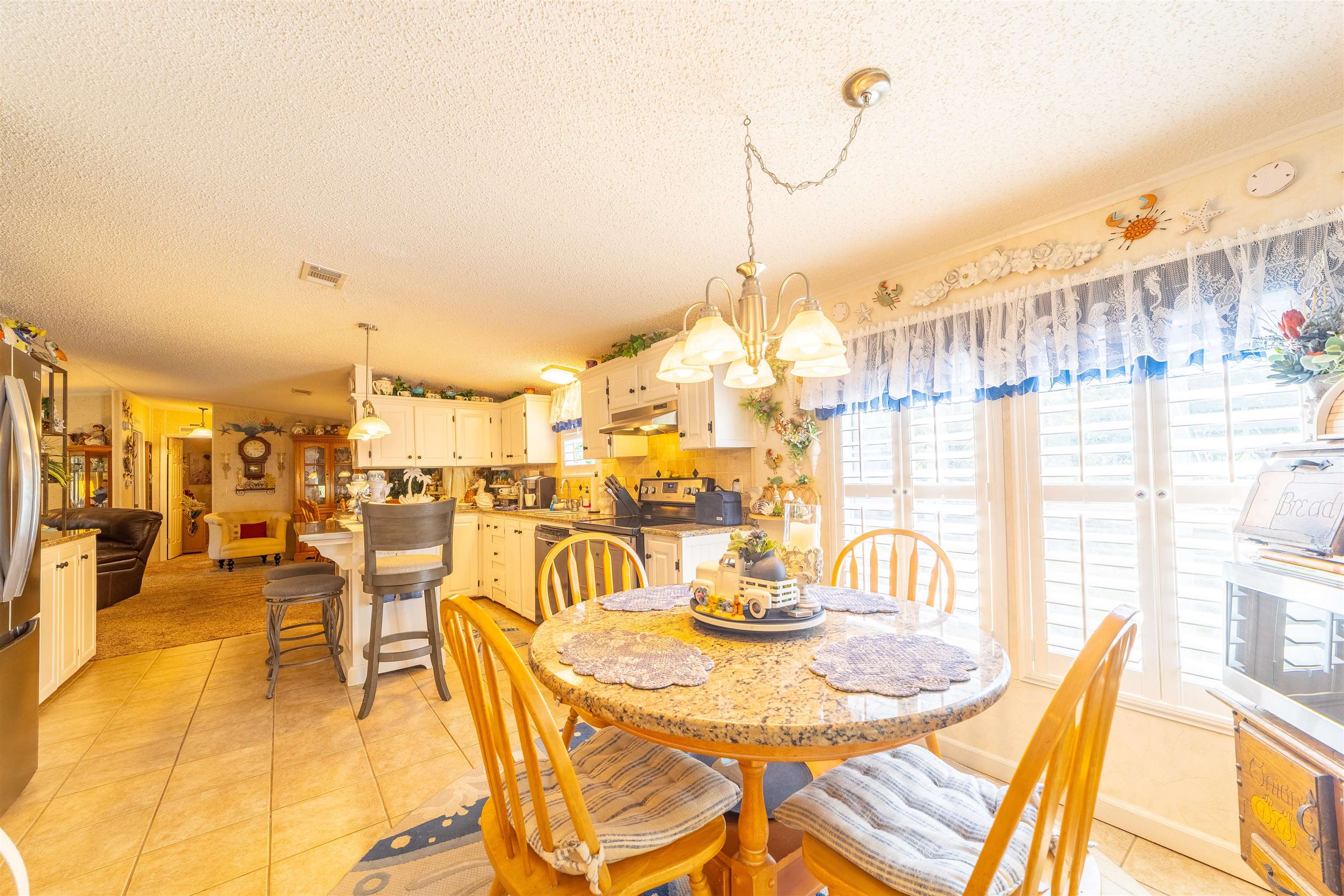 Image 25 of 74 For 10545 Carpenter Ave