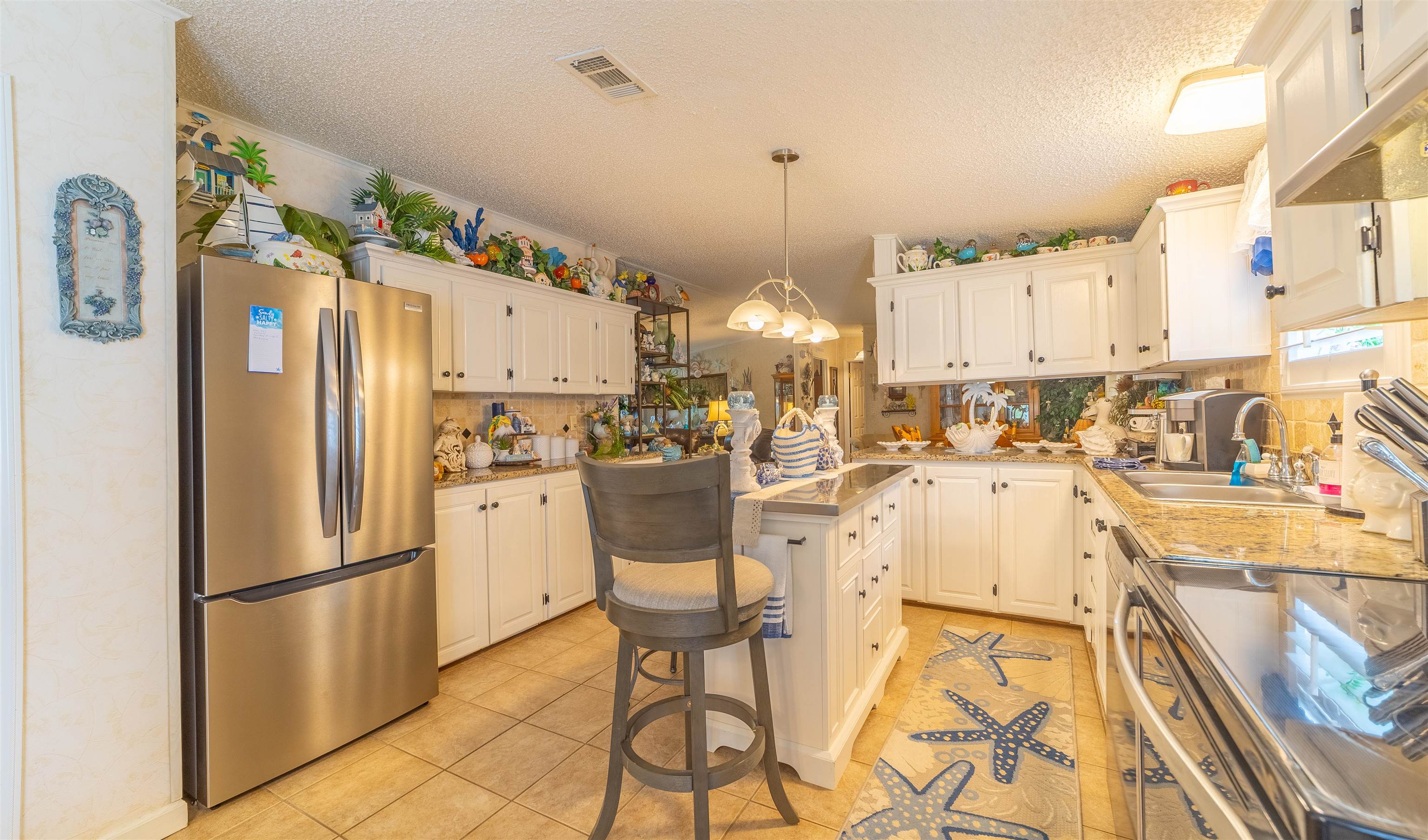 Image 30 of 74 For 10545 Carpenter Ave