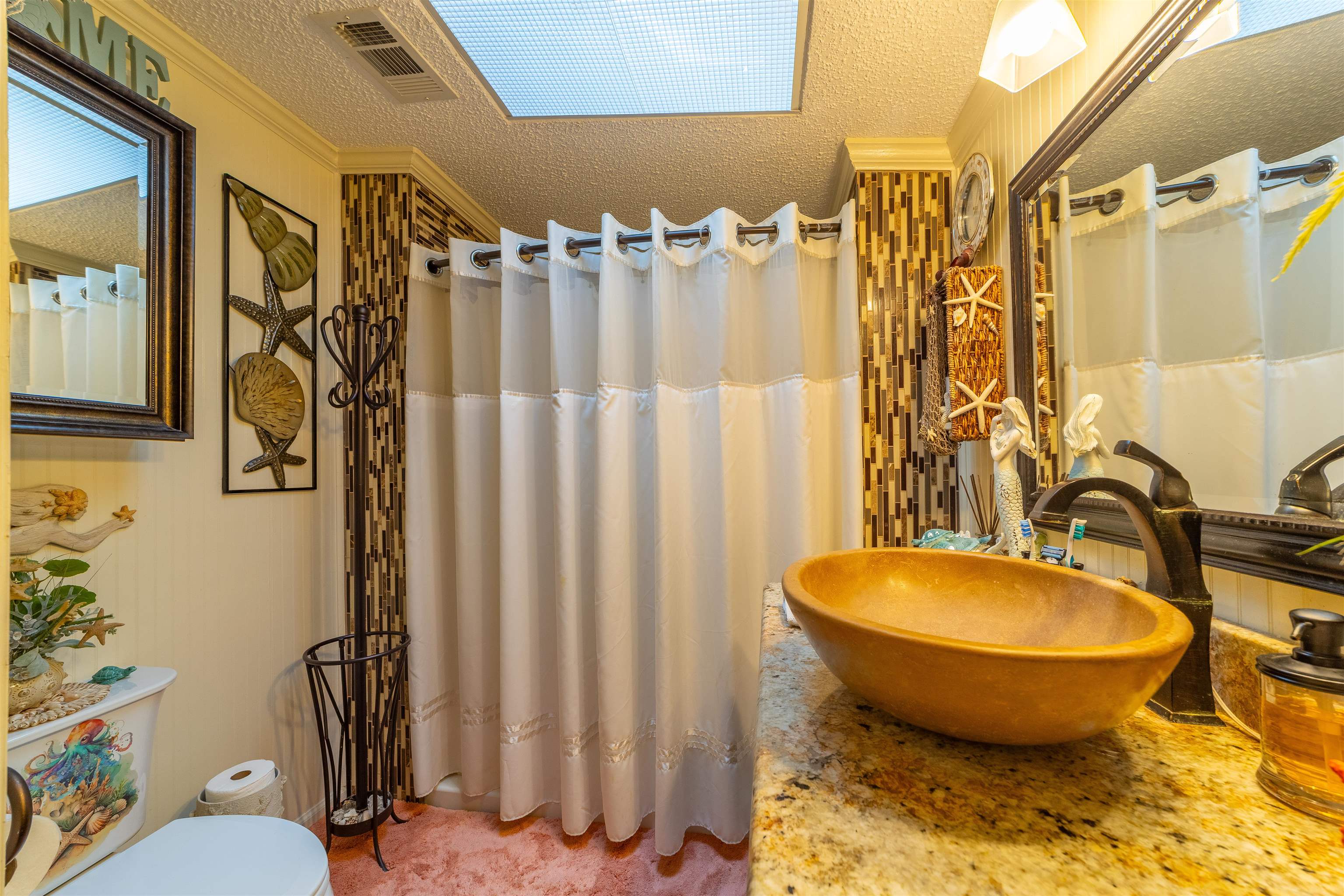 Image 41 of 74 For 10545 Carpenter Ave