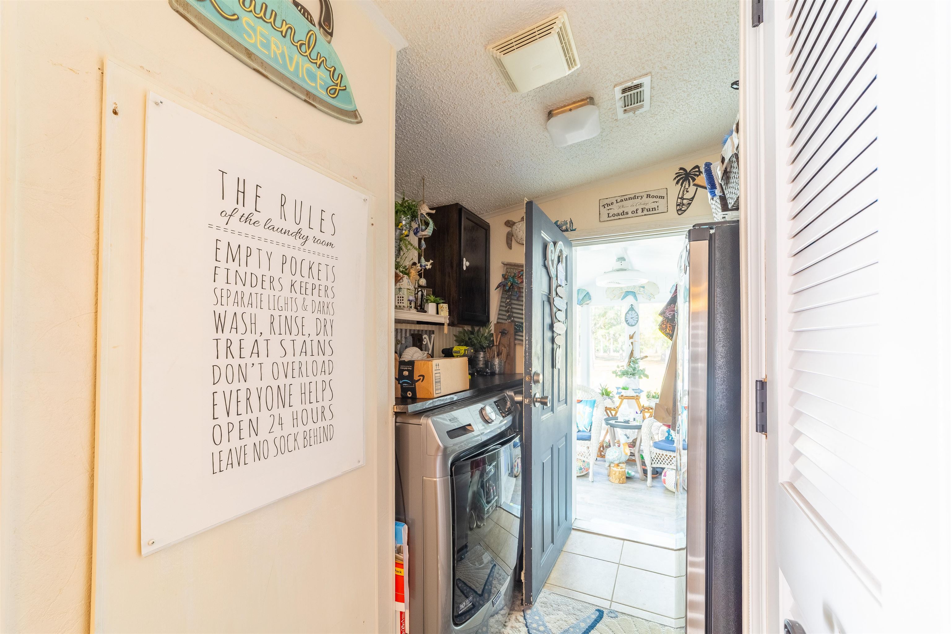 Image 58 of 74 For 10545 Carpenter Ave