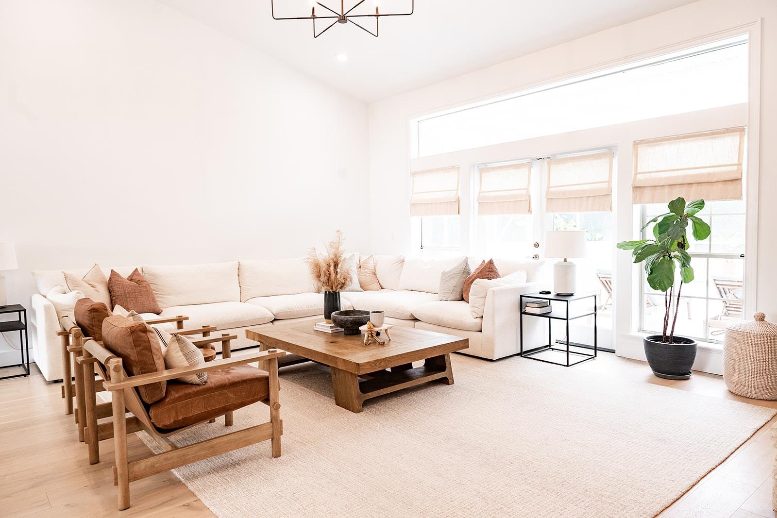 Image 10 of 90 For 426 Marsh Point Cir