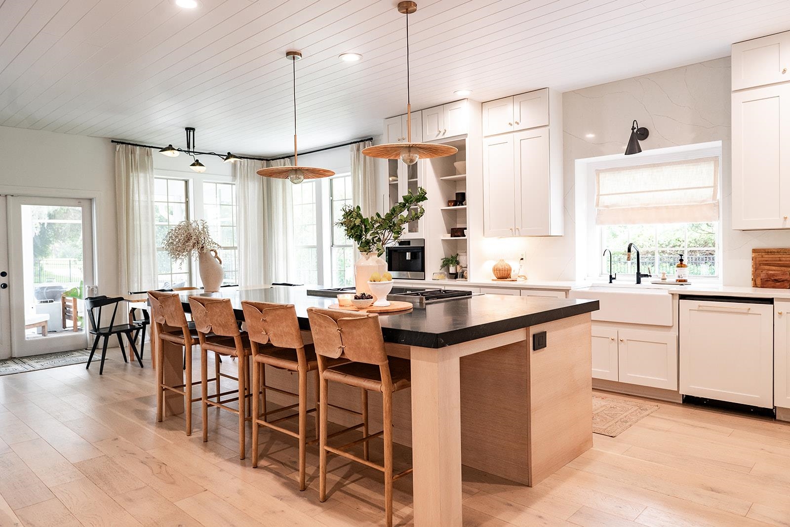 Image 16 of 90 For 426 Marsh Point Cir