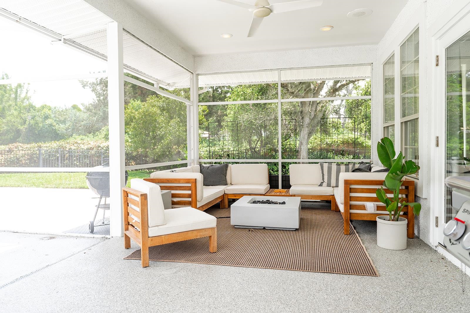 Image 78 of 90 For 426 Marsh Point Cir