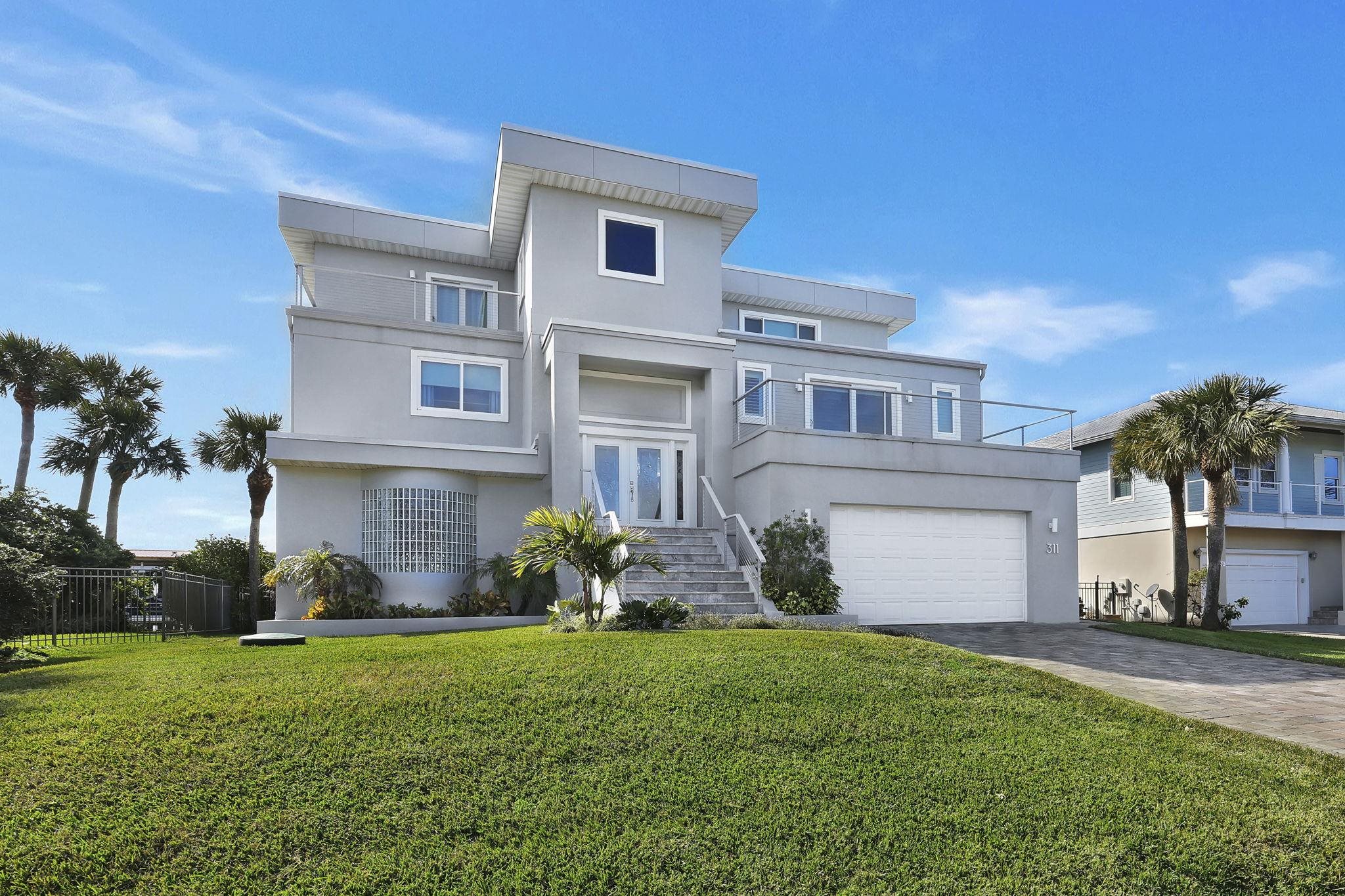 Image 5 of 95 For 311 Porpoise Point Dr