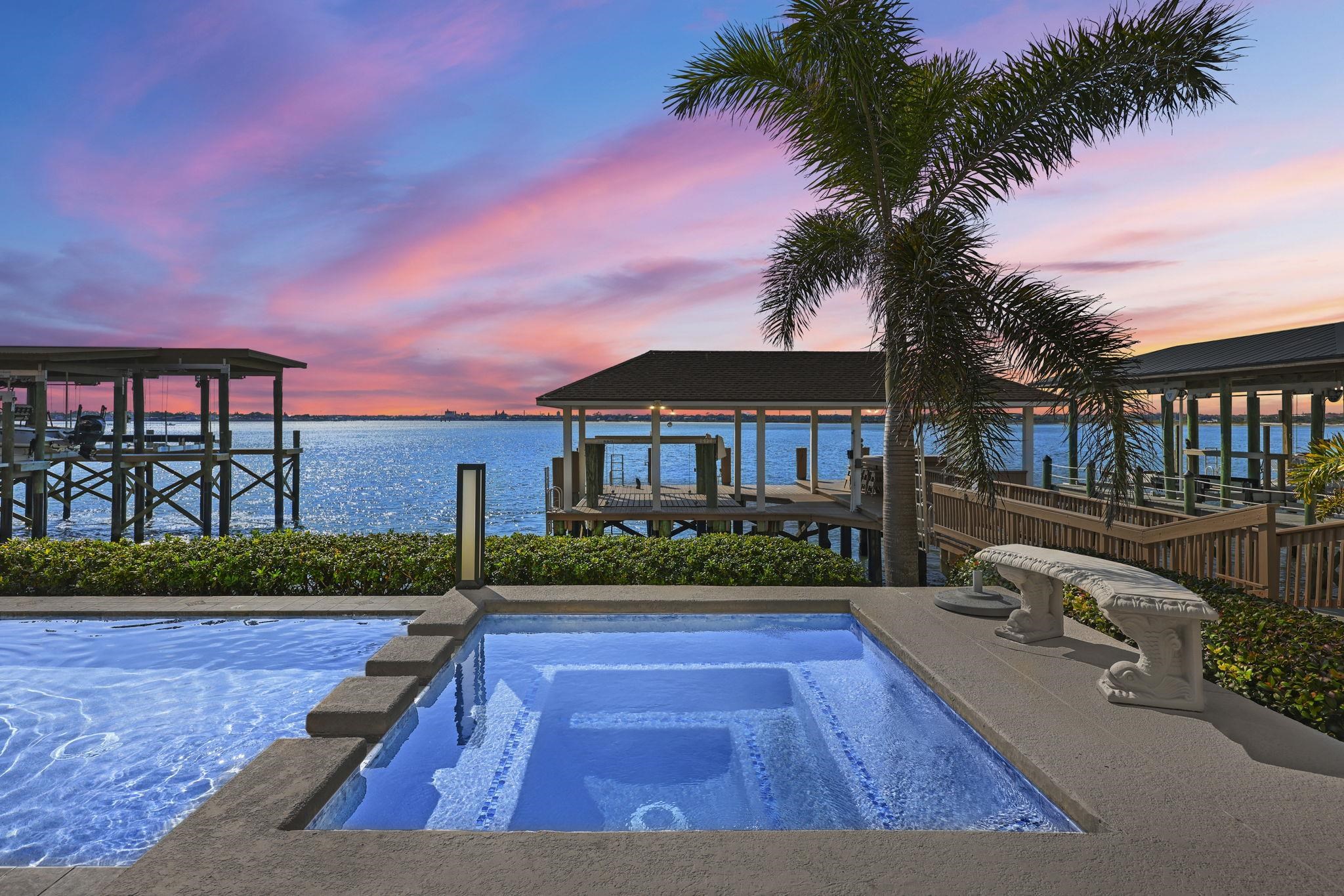 Image 78 of 95 For 311 Porpoise Point Dr