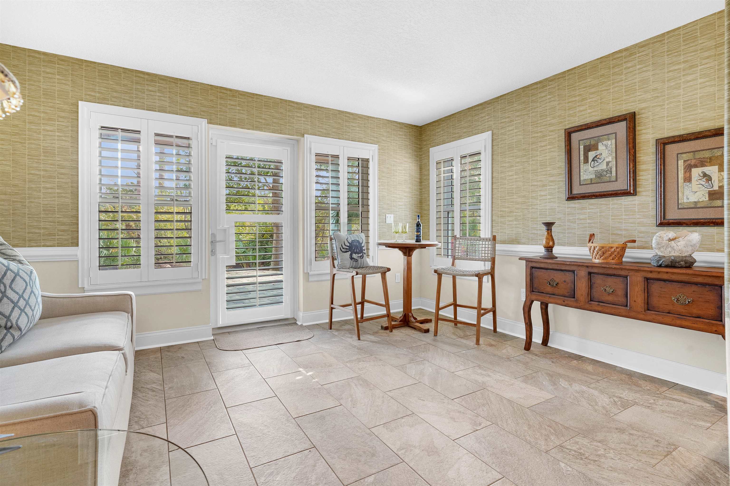 Image 14 of 40 For 103 Sunset Cir