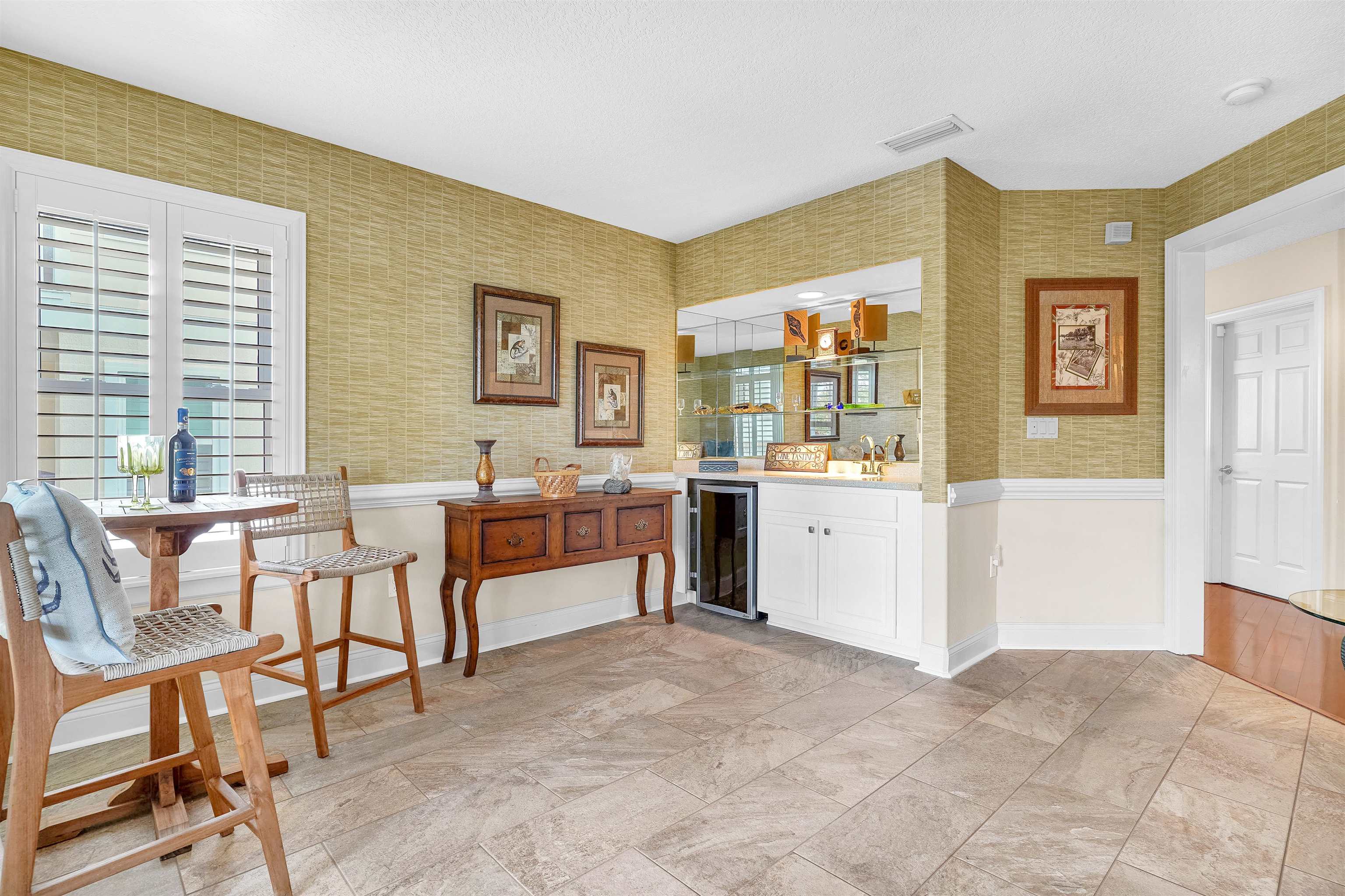 Image 15 of 40 For 103 Sunset Cir