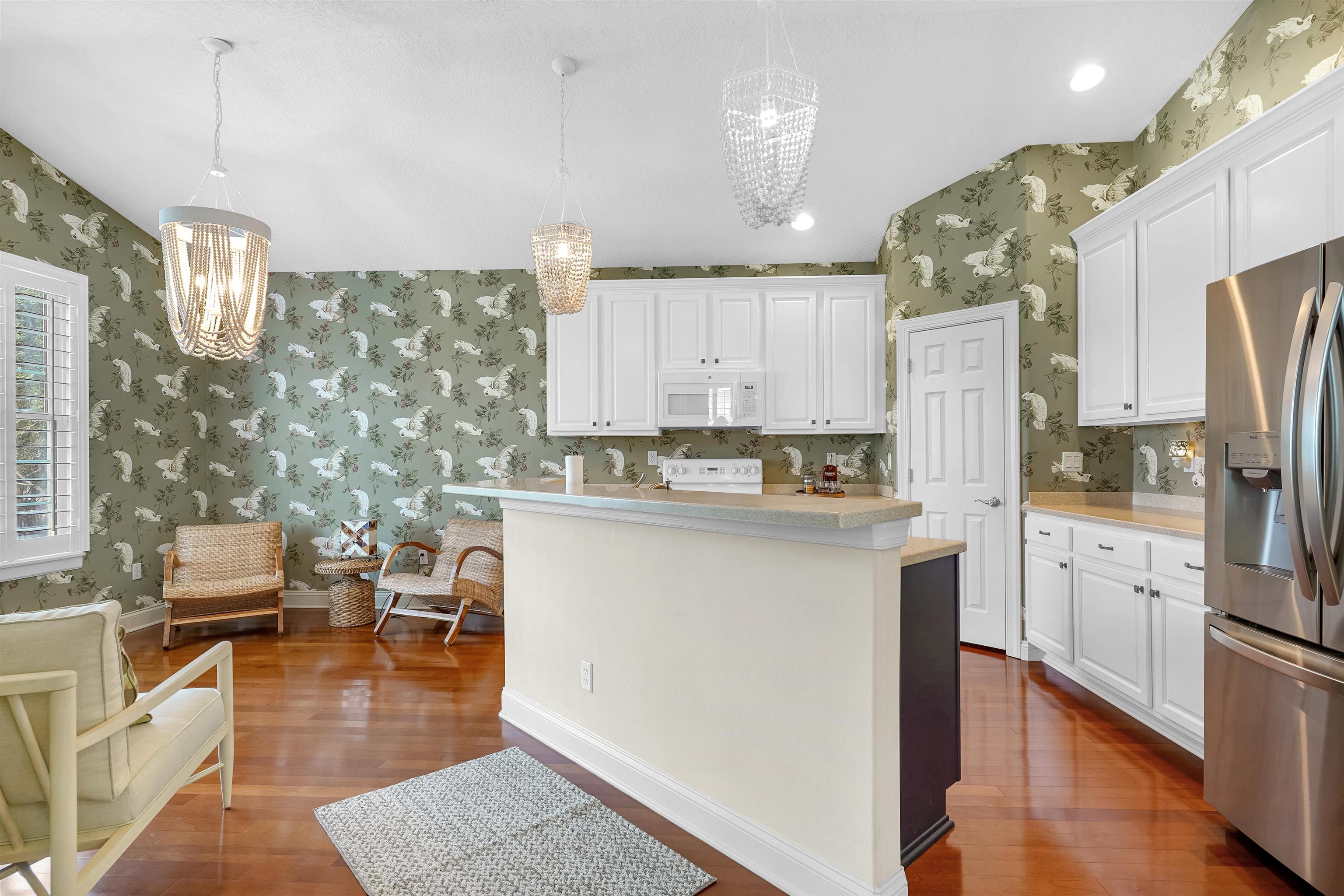 Image 19 of 40 For 103 Sunset Cir