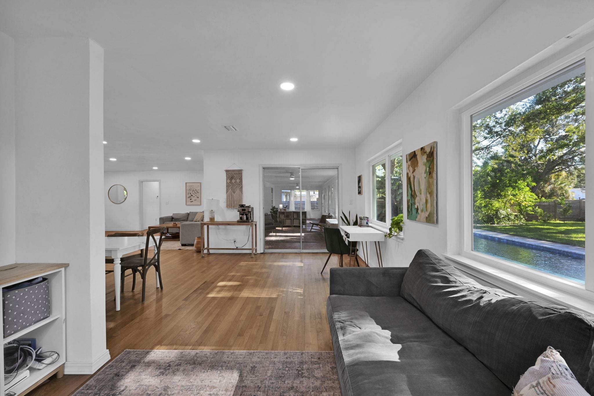 Image 25 of 34 For 410 Arredondo