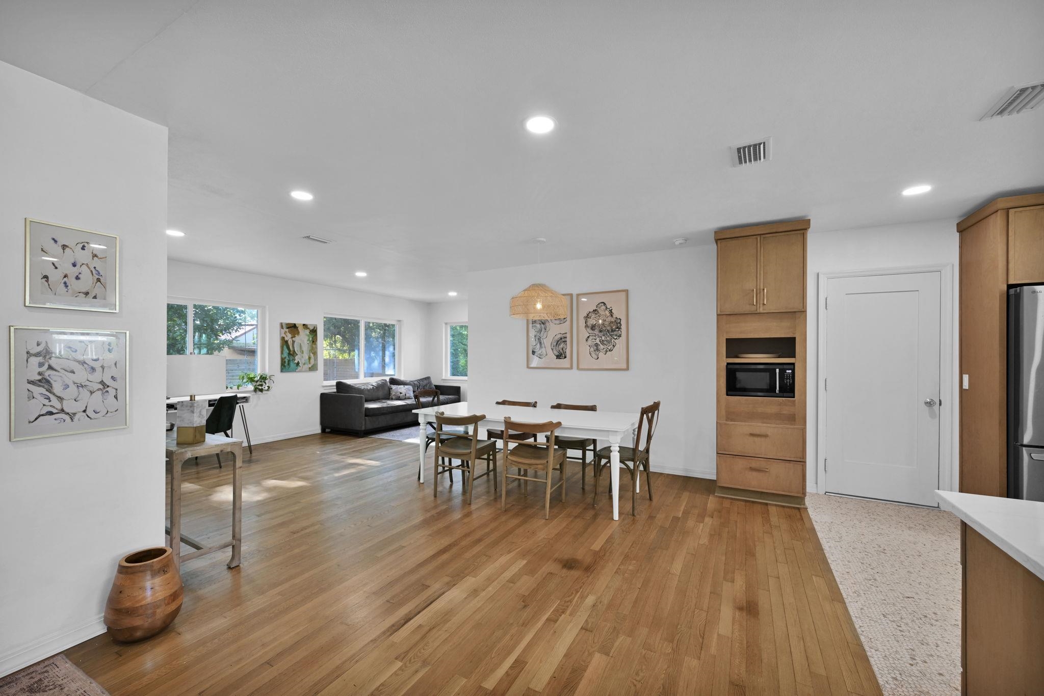 Image 31 of 34 For 410 Arredondo