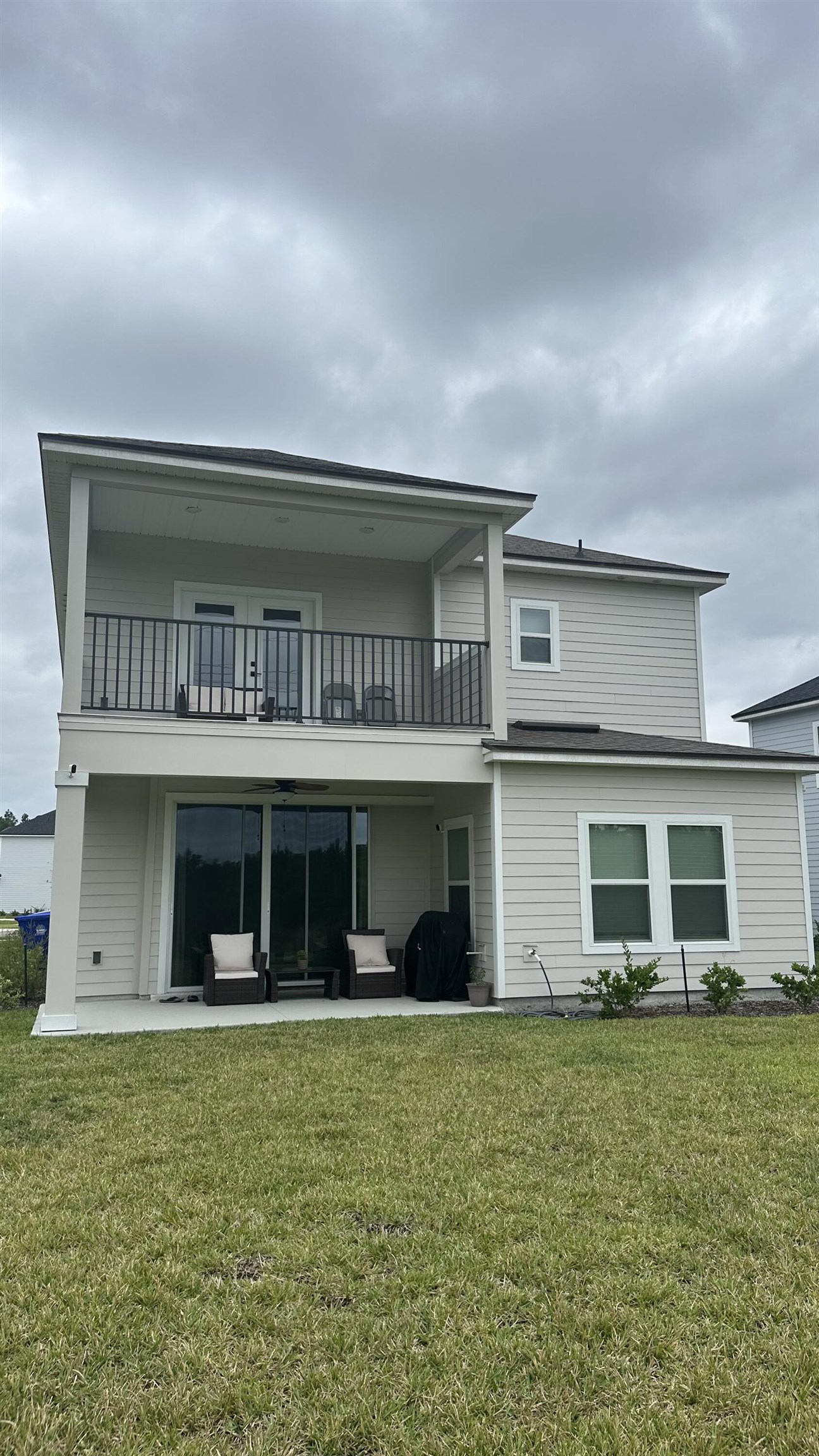 Image 2 of 34 For 48 Quiet Wharf Dr