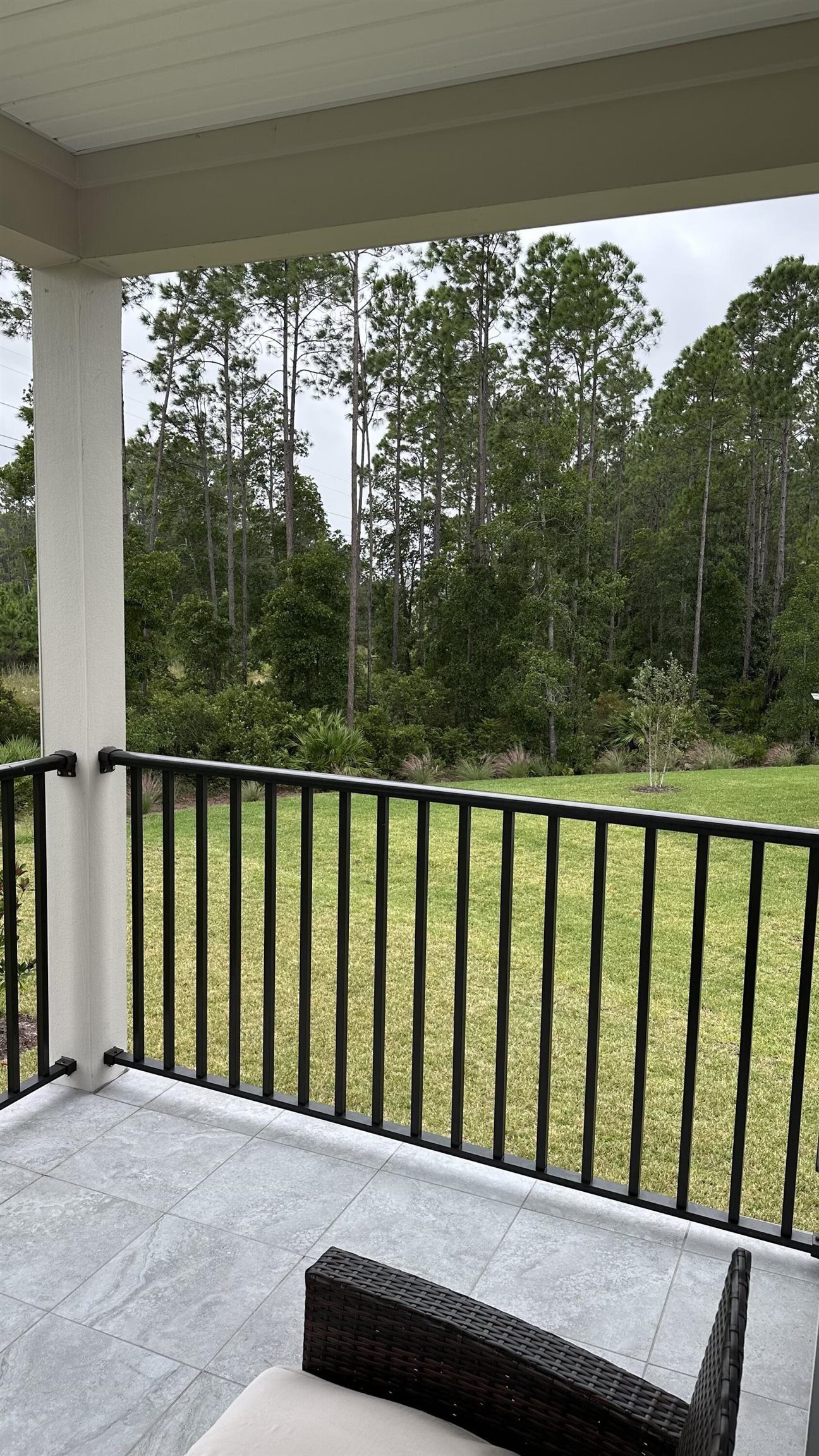 Image 28 of 34 For 48 Quiet Wharf Dr