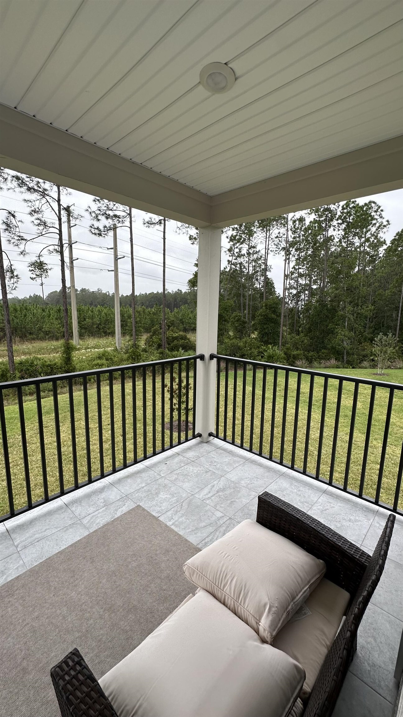 Image 30 of 34 For 48 Quiet Wharf Dr