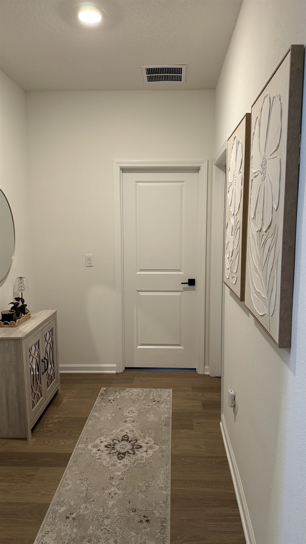 Image 4 of 34 For 48 Quiet Wharf Dr